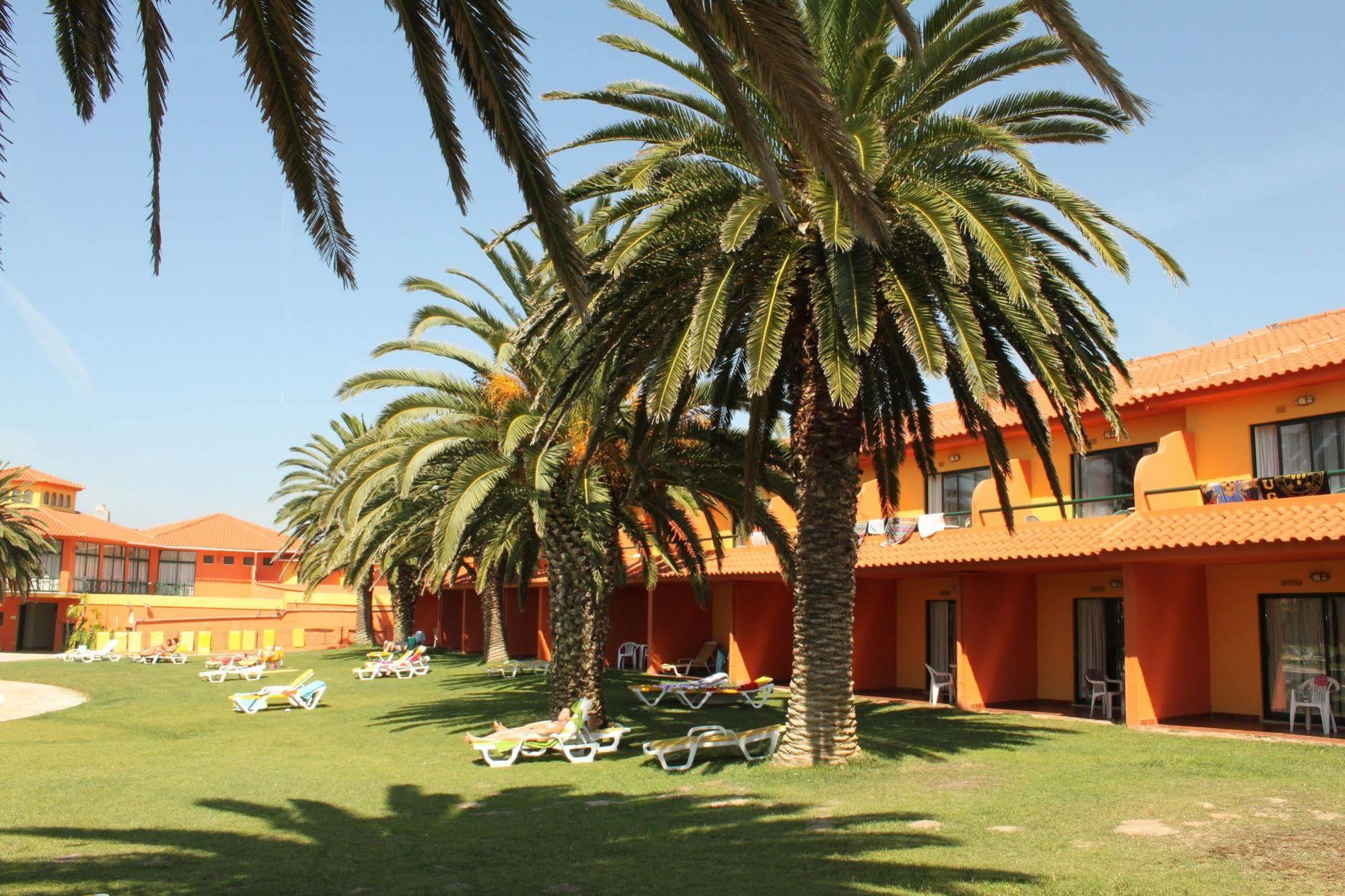 Hotel Mh Dona Rita