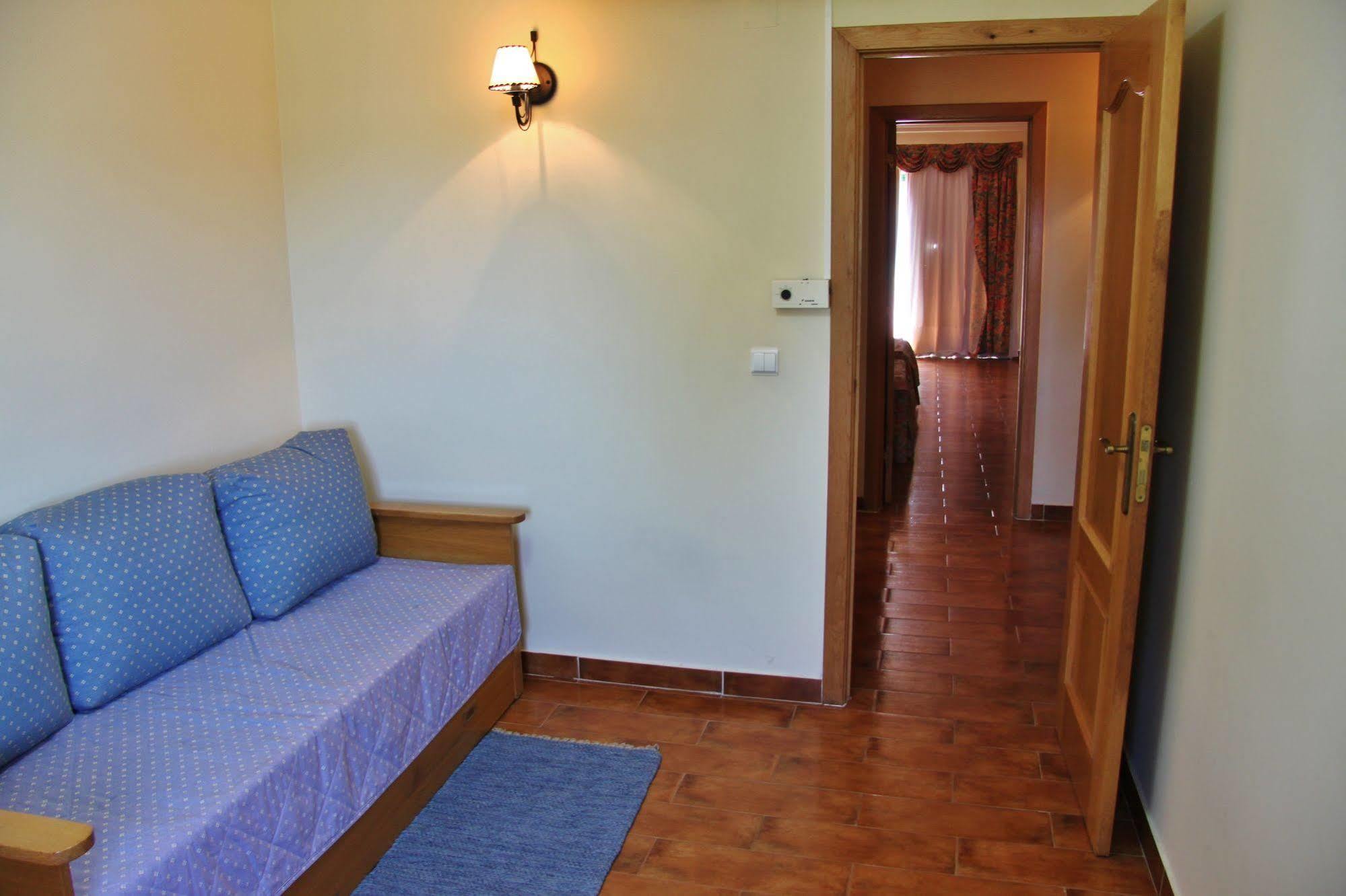 Mh Dona Rita Hotel Atouguia Da Baleia