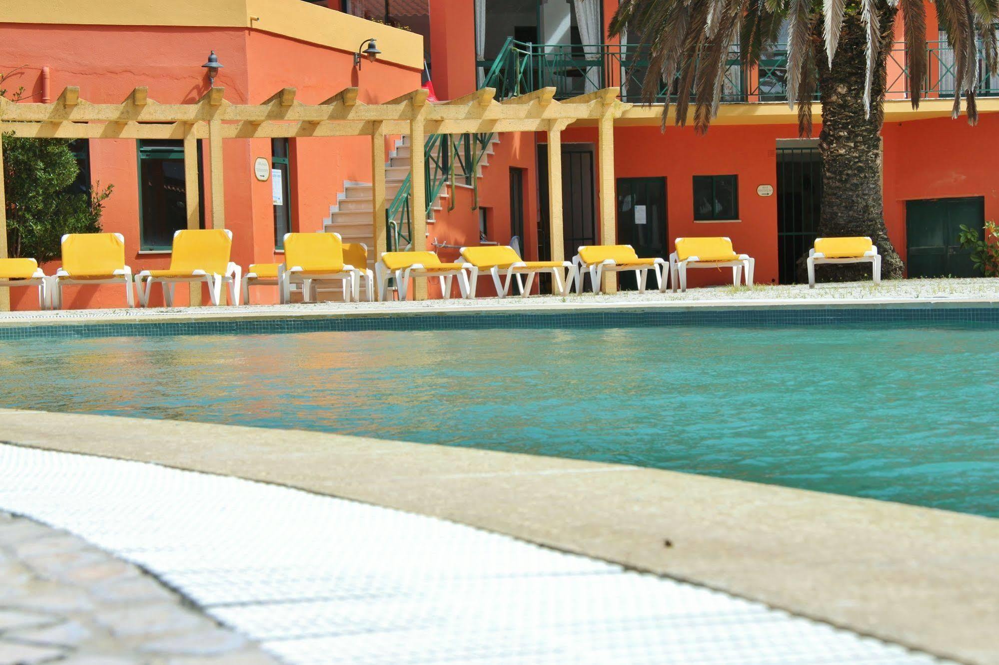Mh Dona Rita Hotel 3*