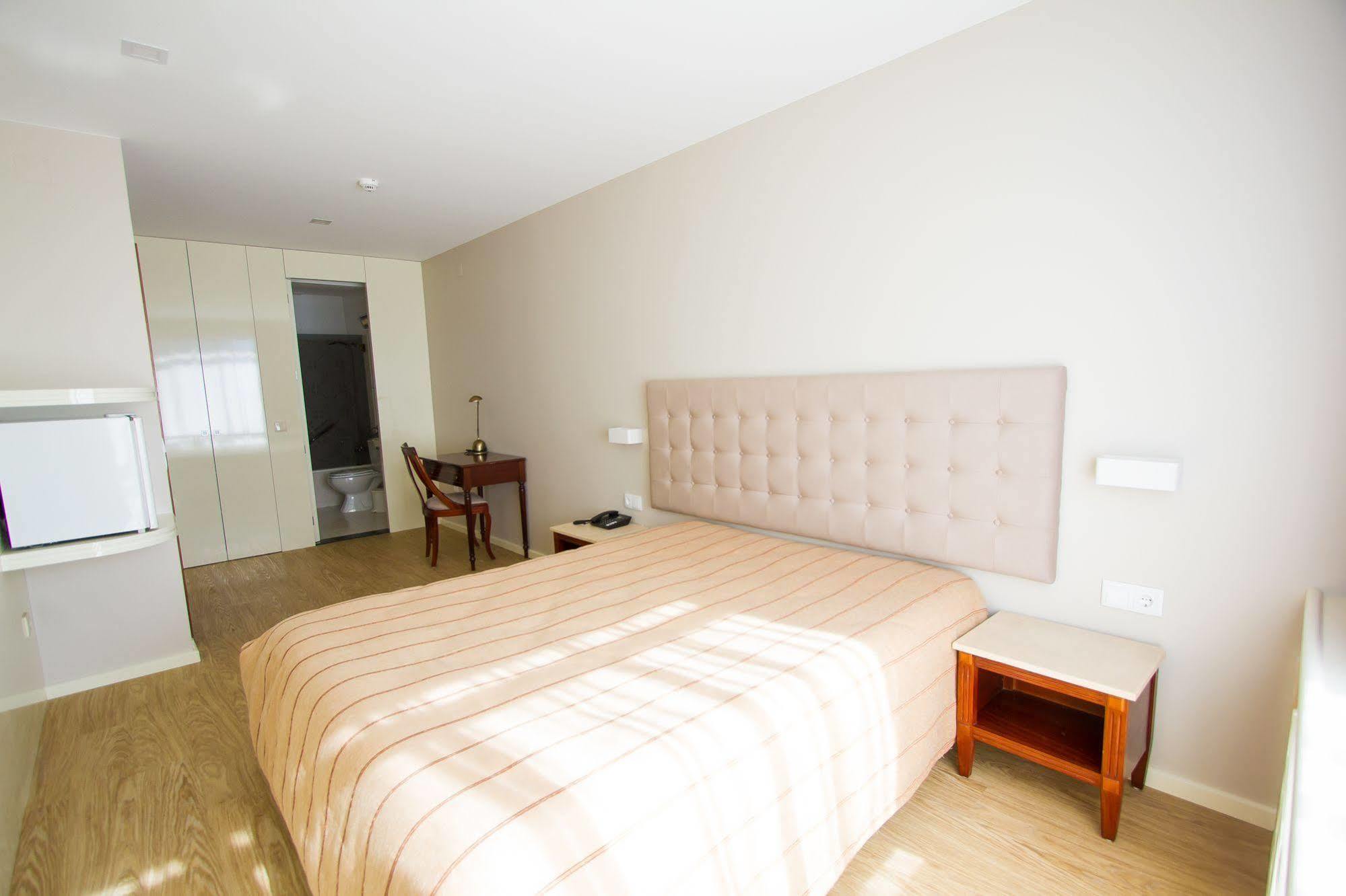 Avenida Hotel 2*