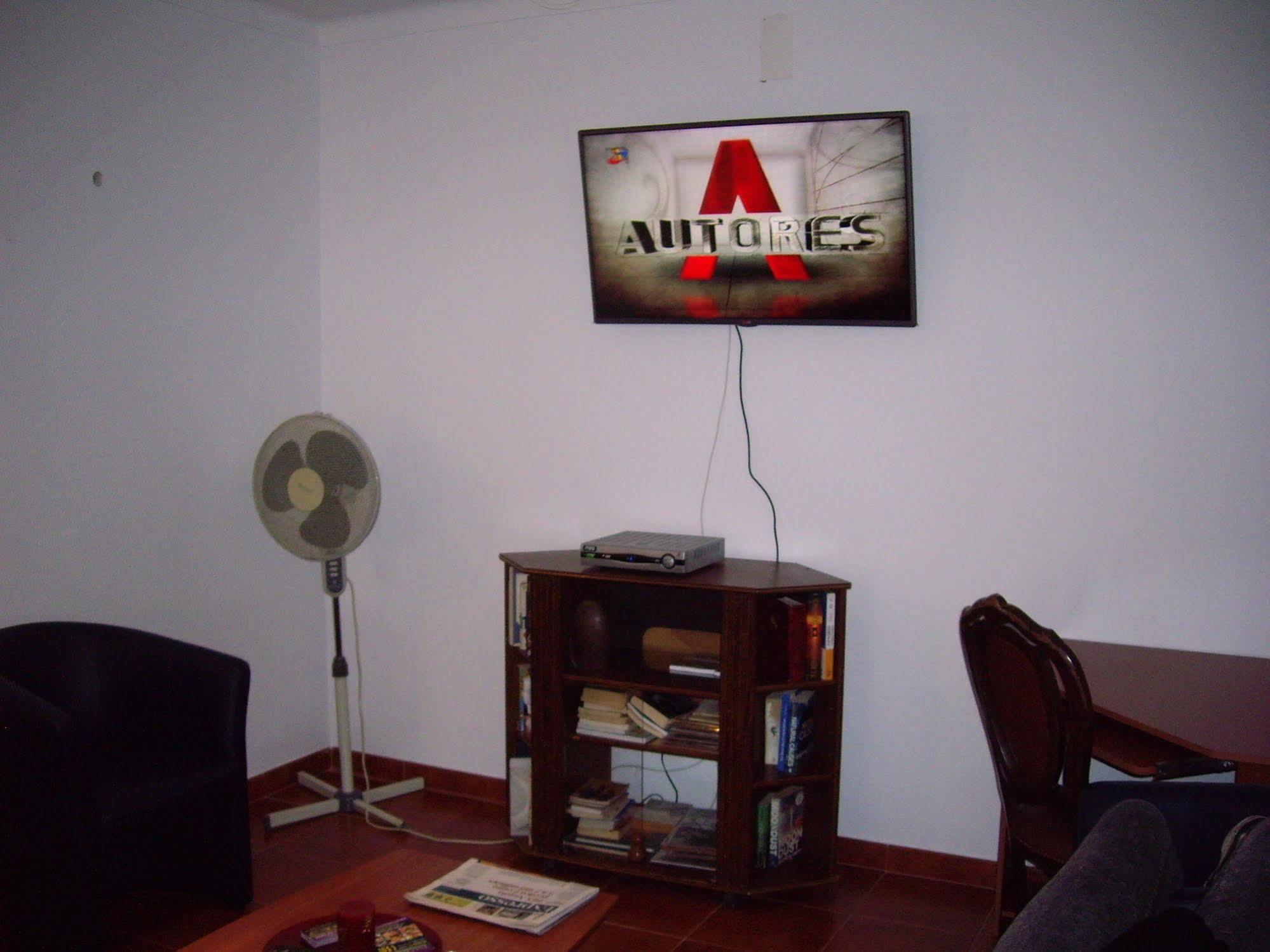 Bed & Breakfast Residencial Camoes 2*