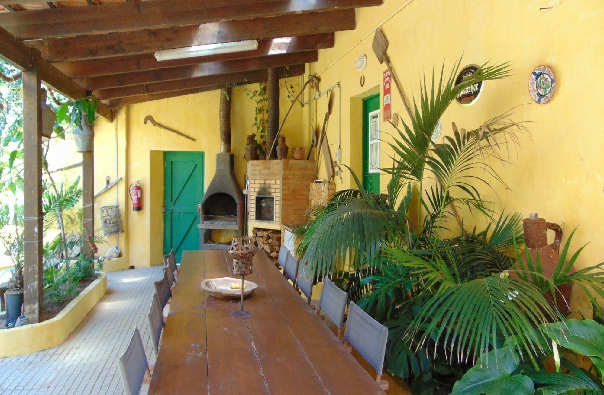 Guest house Casa Mestre 3*