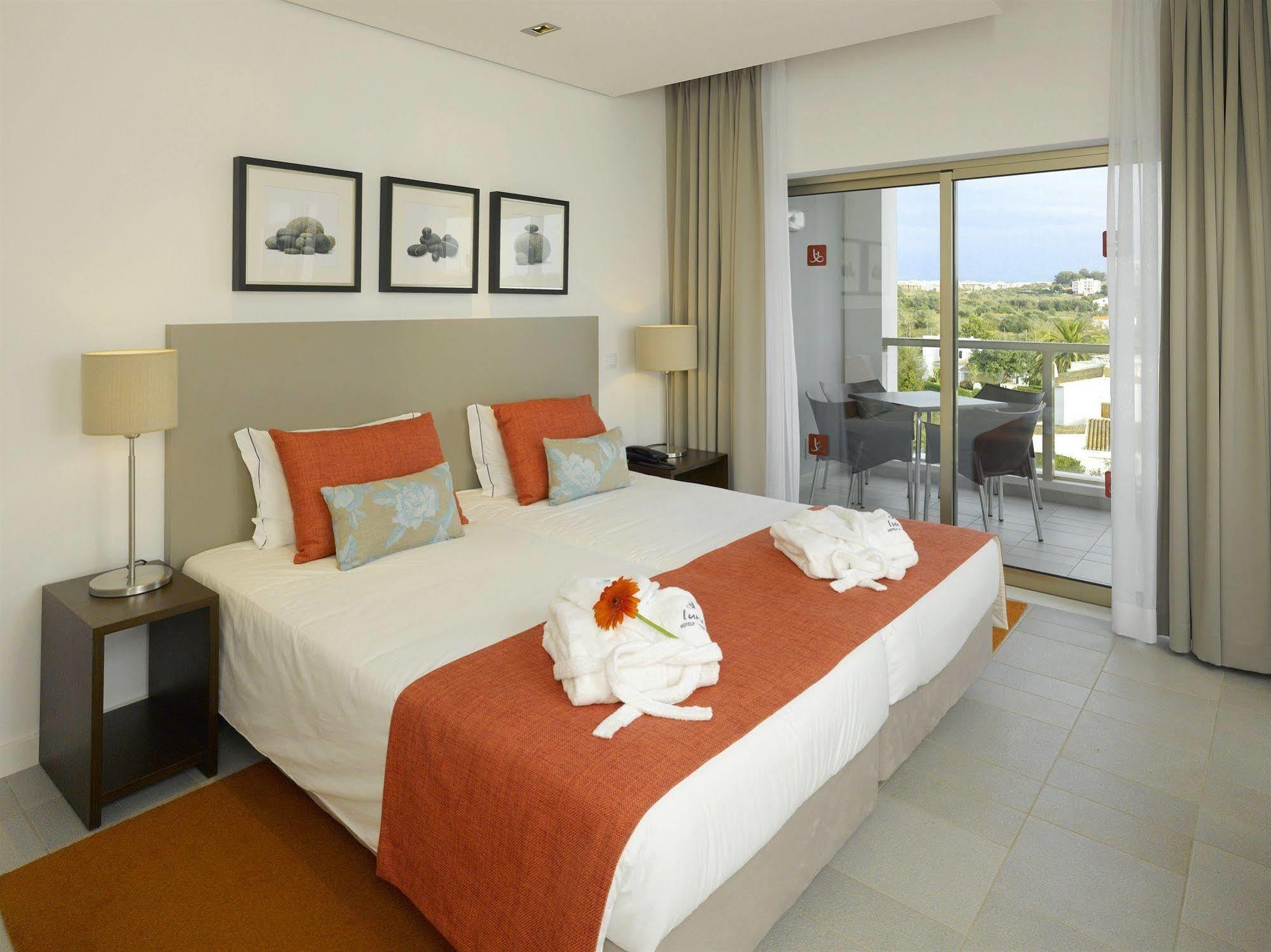 Aparthotel Pelican