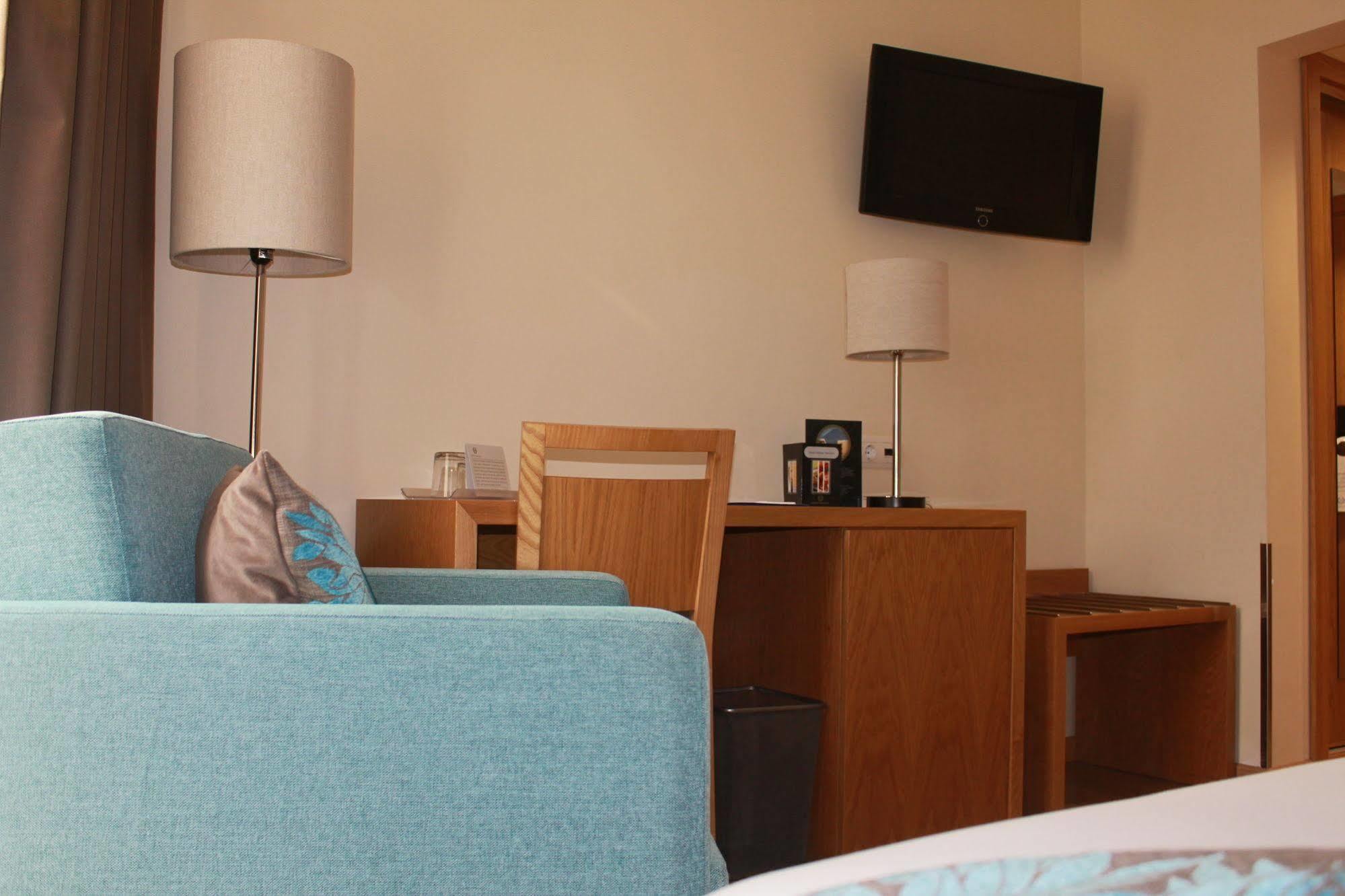 Caravelas Hotel Madalena (Azores)