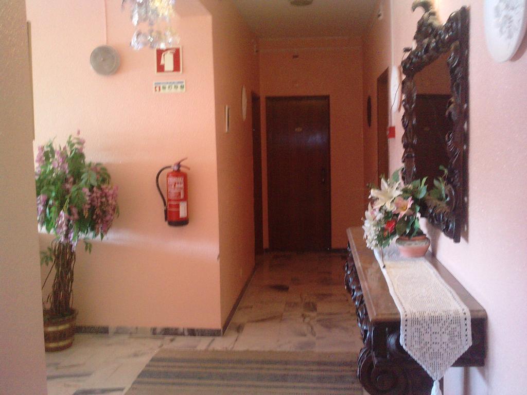 Bed & Breakfast Residencial Nosso Paraiso 3*