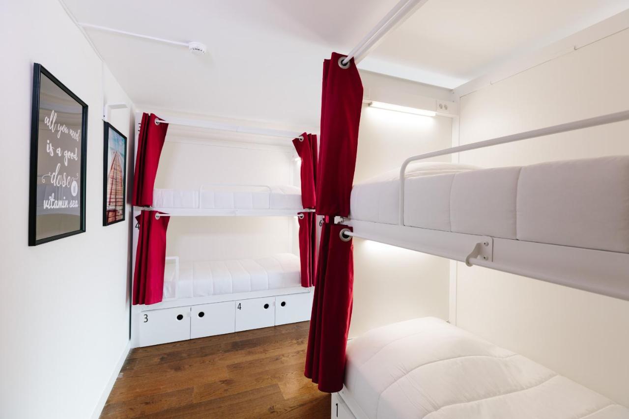 Lisbon South Hostel *