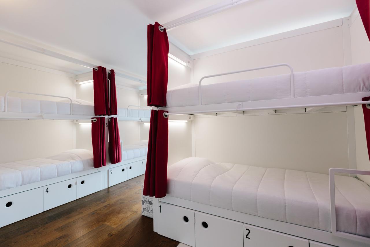 Hostel Lisbon South Almada