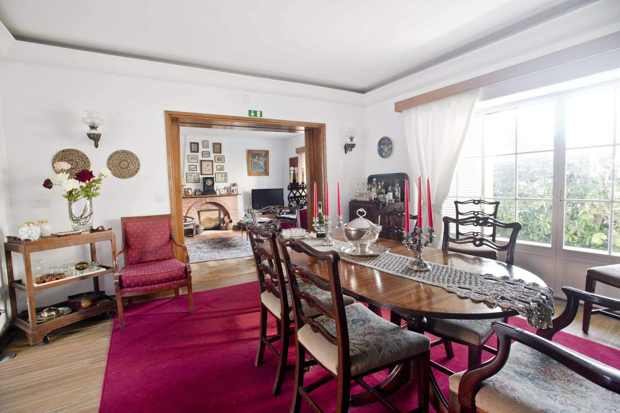 Casa Shanti Niketan Estoril