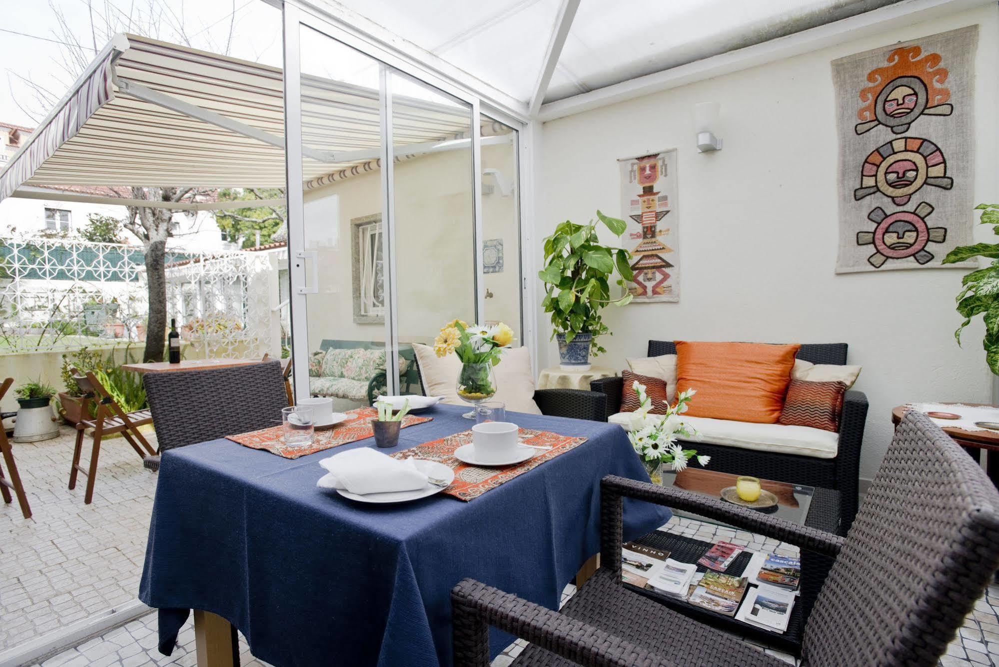 Casa Shanti Niketan Guest house