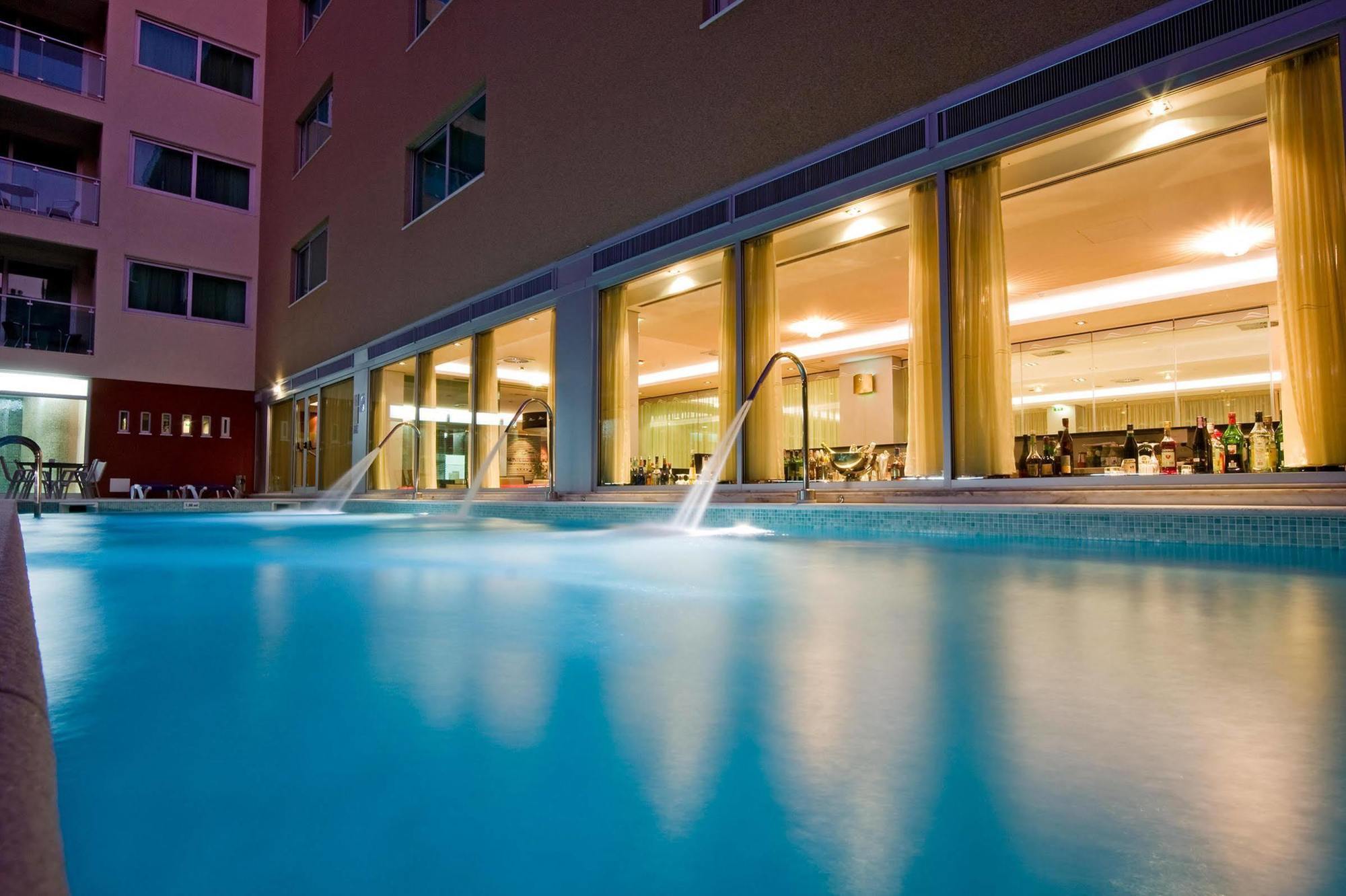 Hotel & Monte Gordo