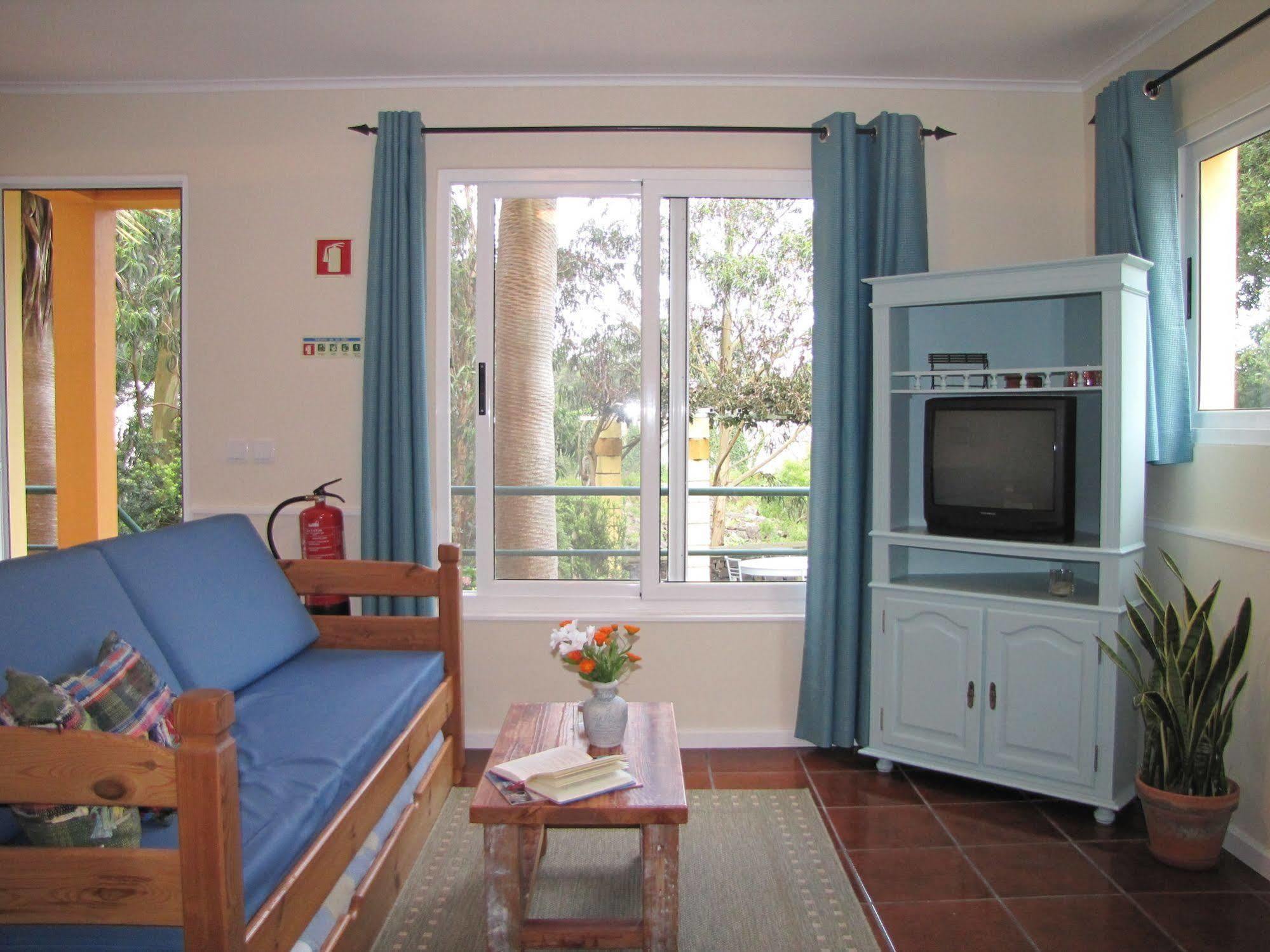 Quinta Das Acacias Guest Houses Ponta Delgada (Madeira)