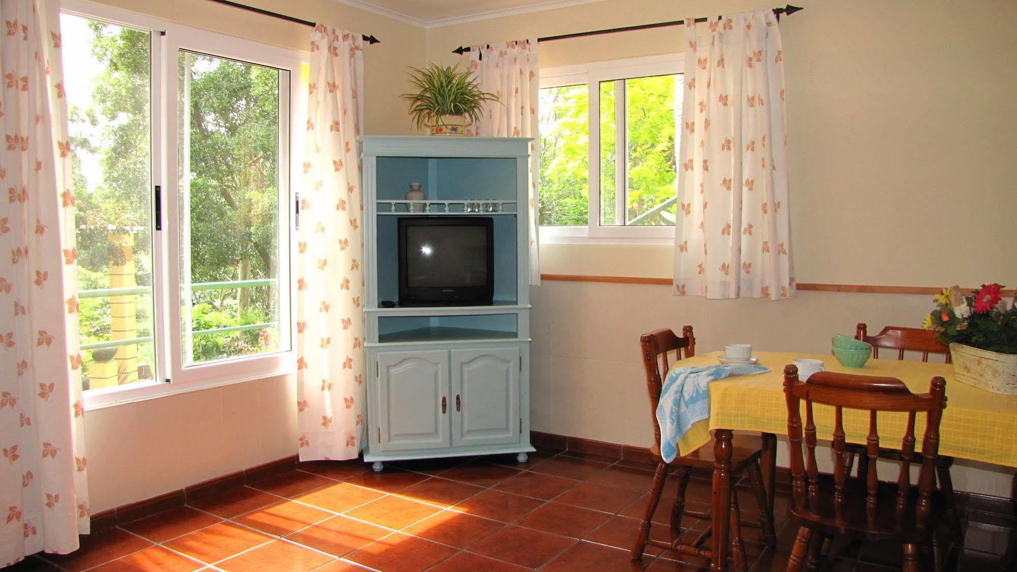 Hotel Quinta Das Acacias Guest Houses Ponta Delgada (Madeira)