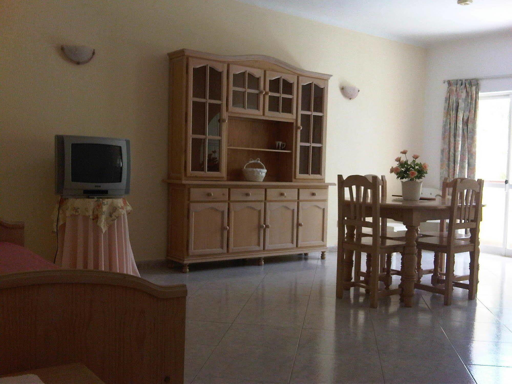 Marina Sol Hotel 2*