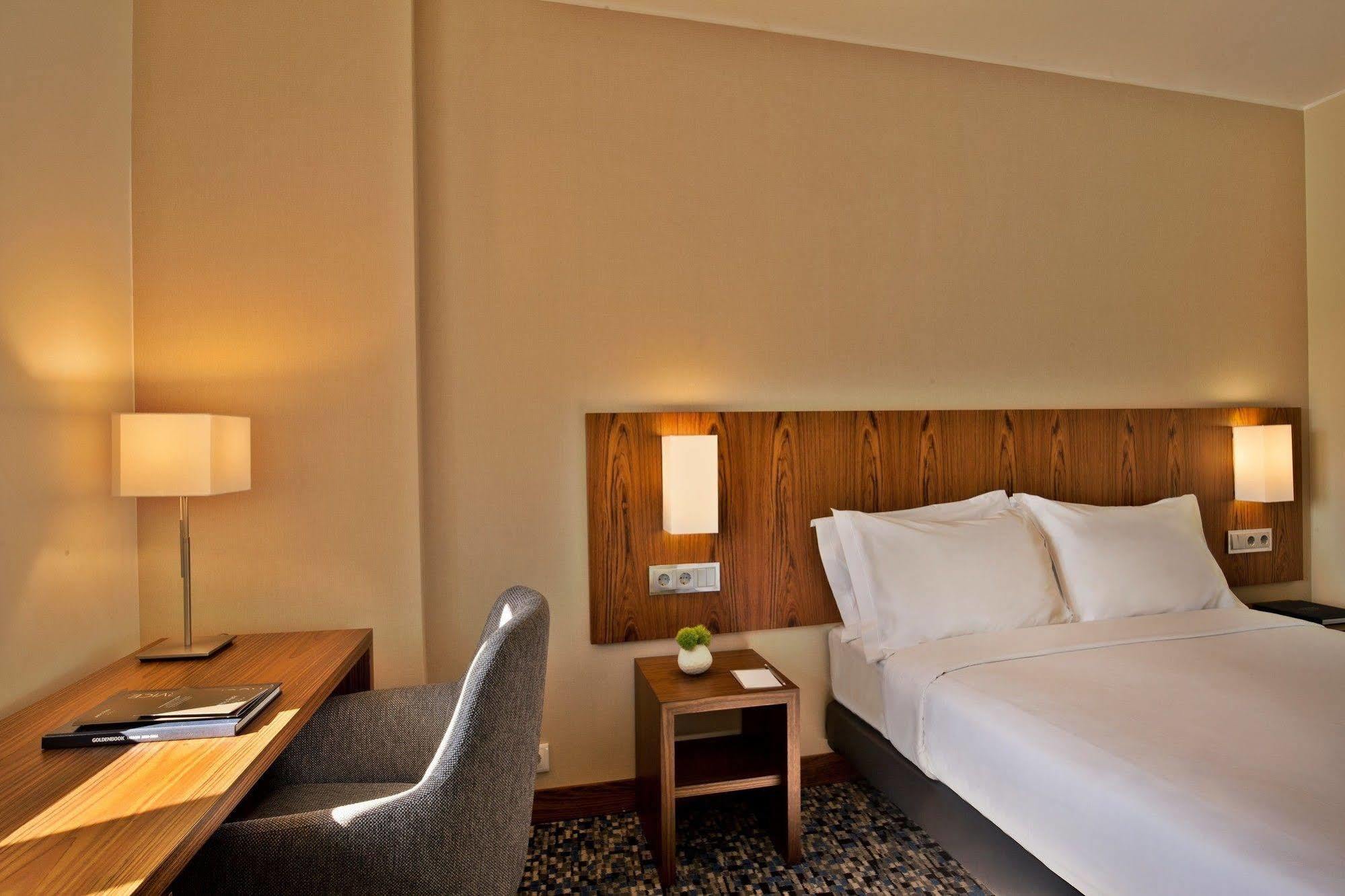 Ramada By Wyndham Hotel Lissabon