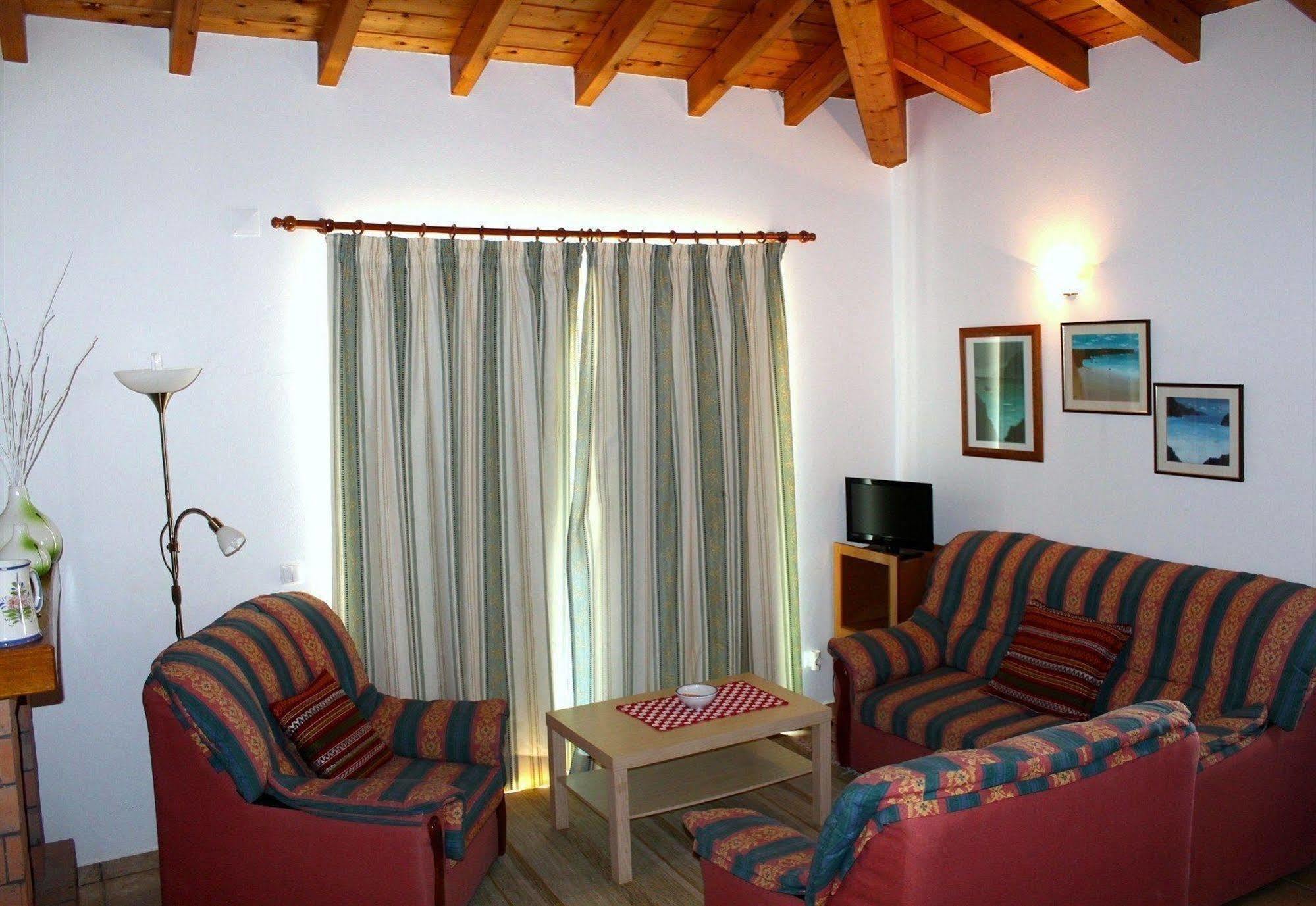 Quinta Dos Caracois Holiday park 3*