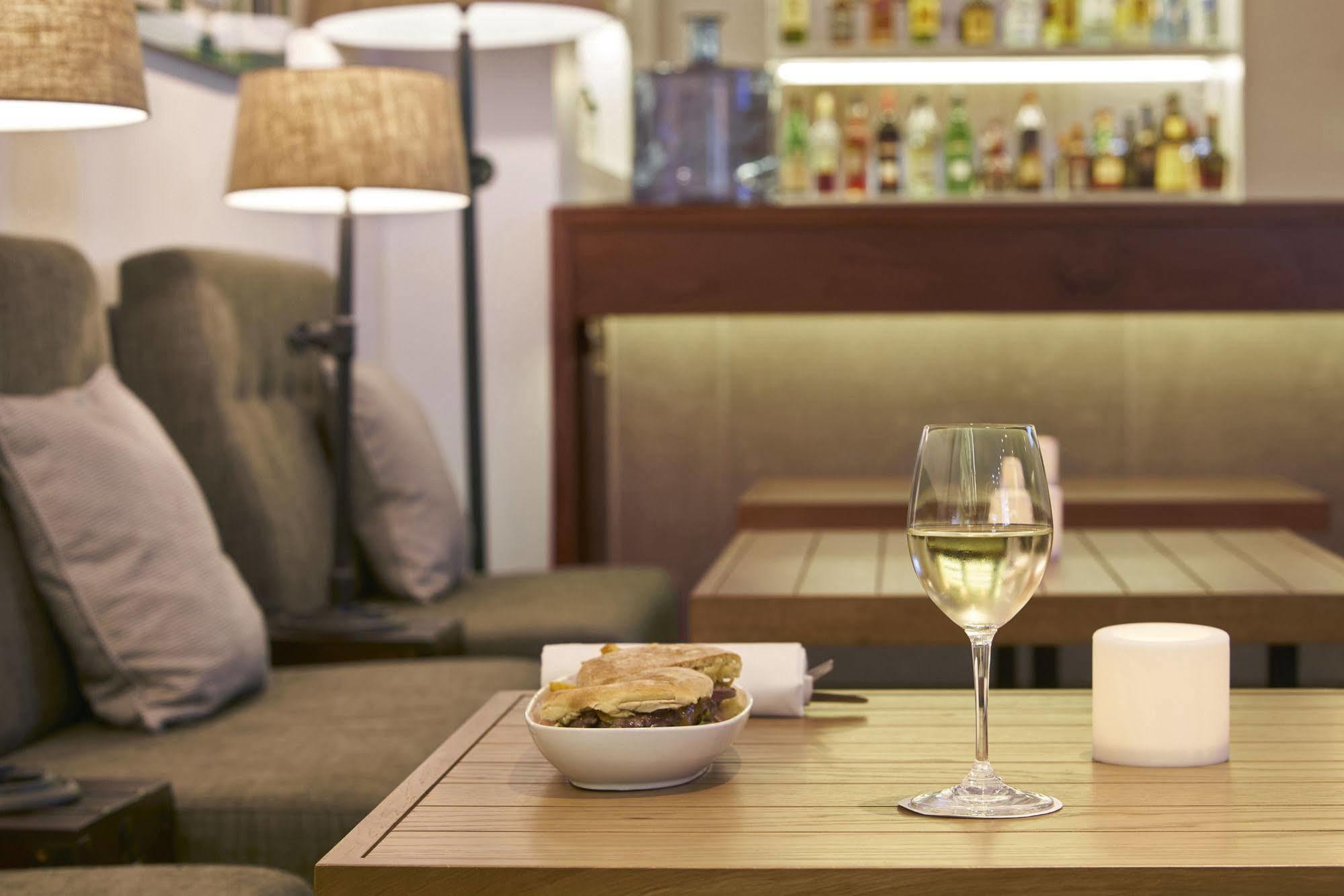 Hotel Portobay Marques 4*