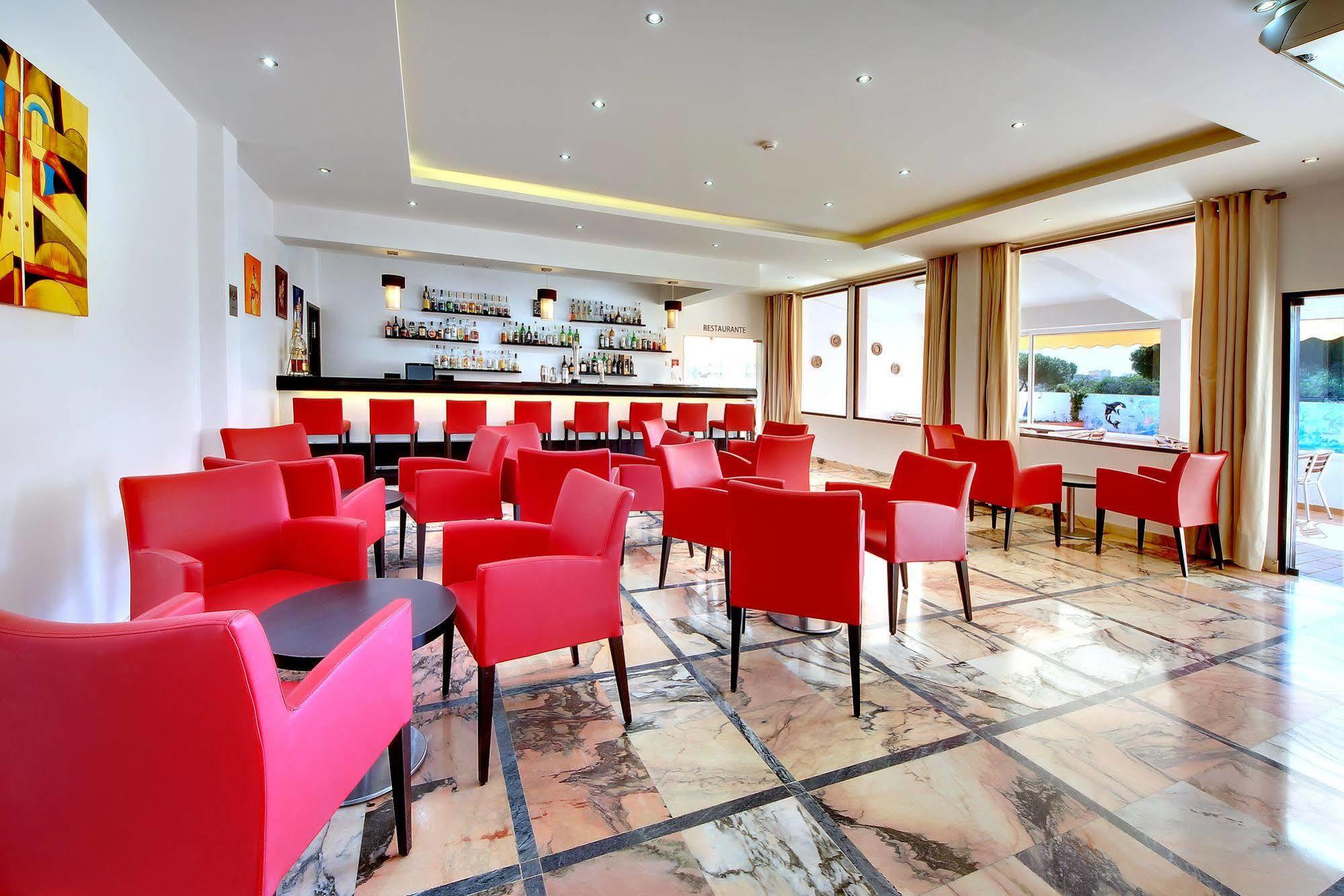 Zodiaco Hotel Quarteira