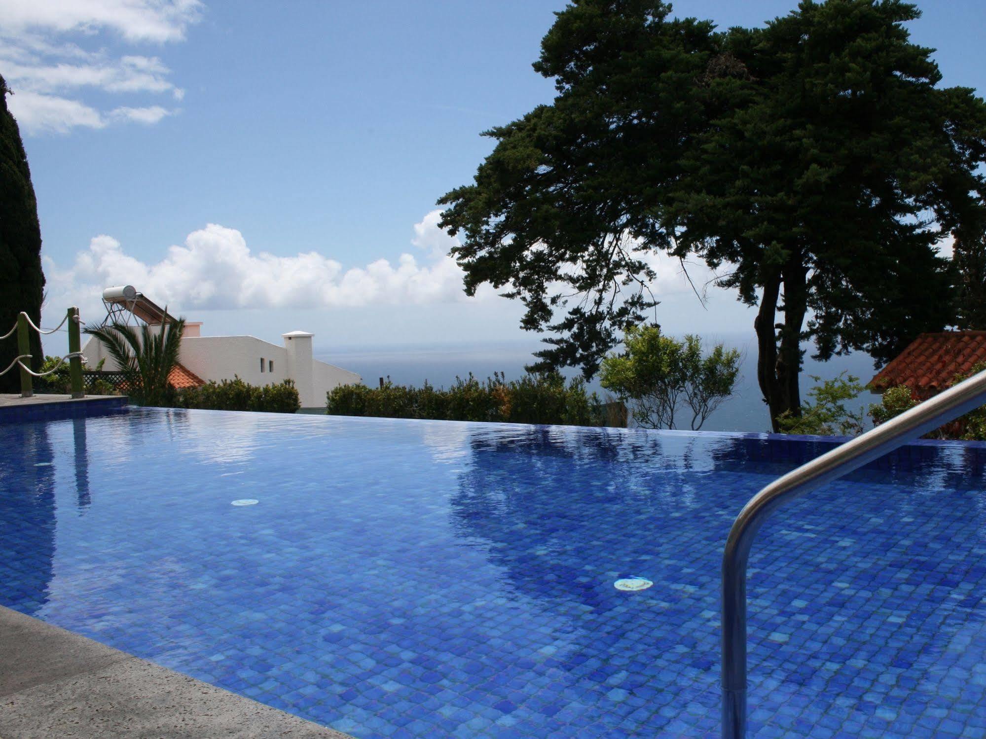 Dom Pedro Garajau Hotel