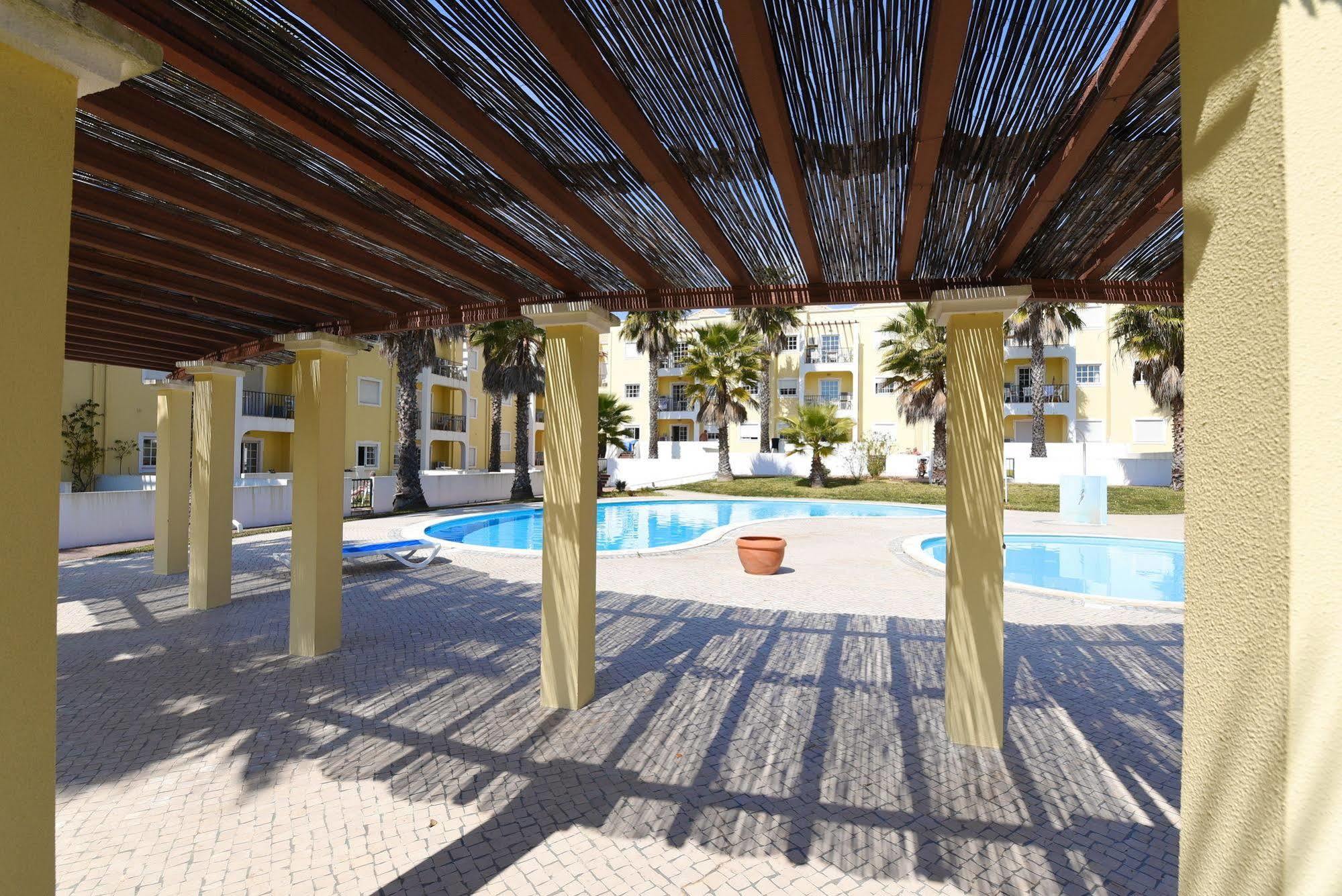 Da Lota - Beachfront 3* Manta Rota
