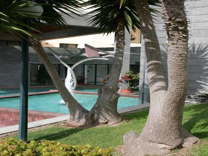 Escola Hotel Funchal (Madeira)