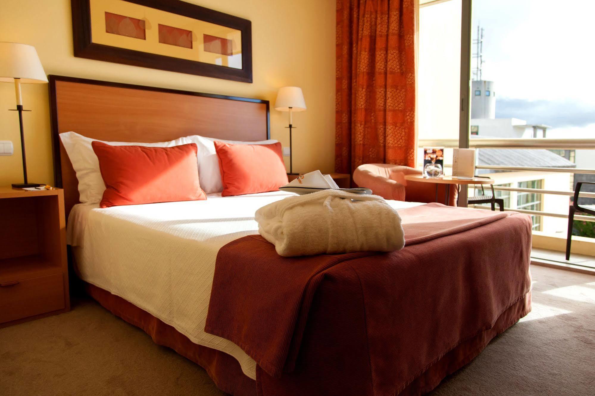 Sao Miguel Park 4*