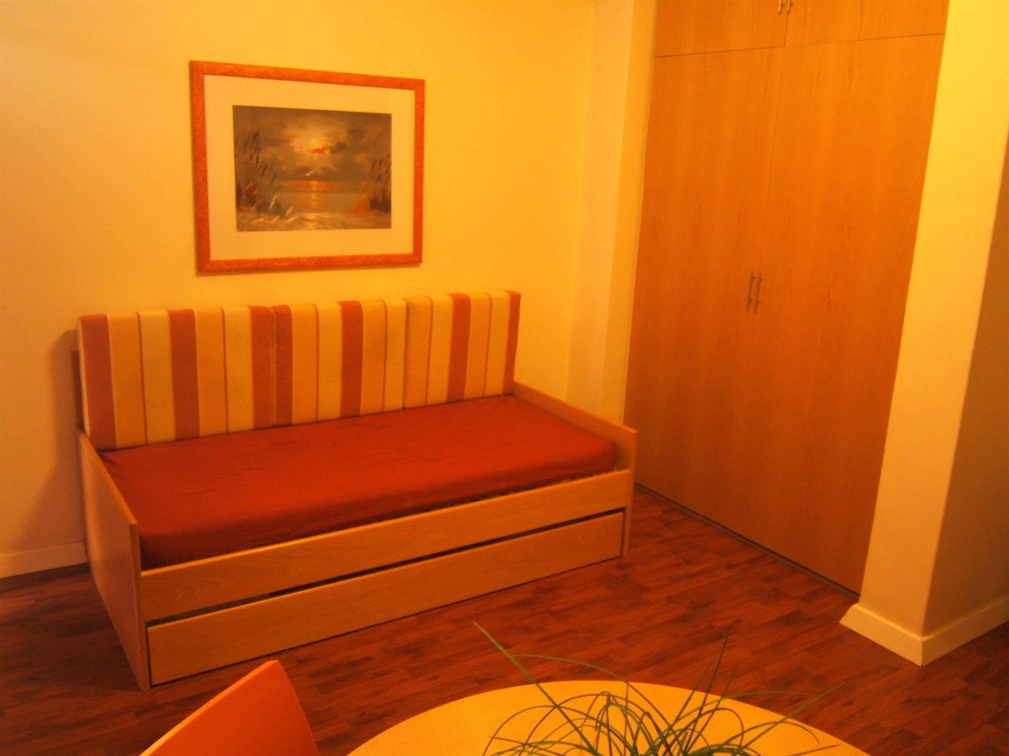 Residencial Jardim Da Guest house 2*