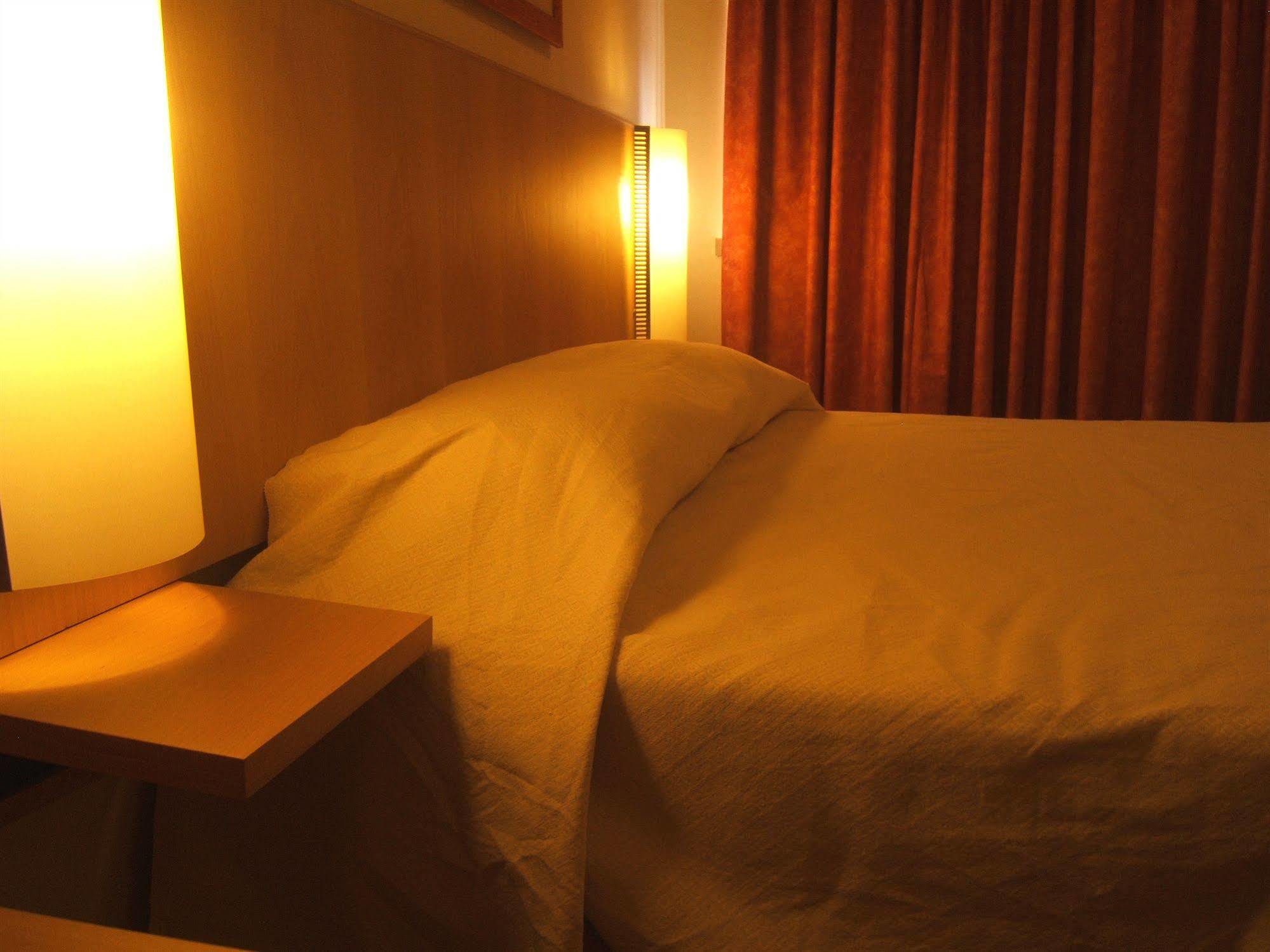 Guest house Residencial Jardim Da Amadora