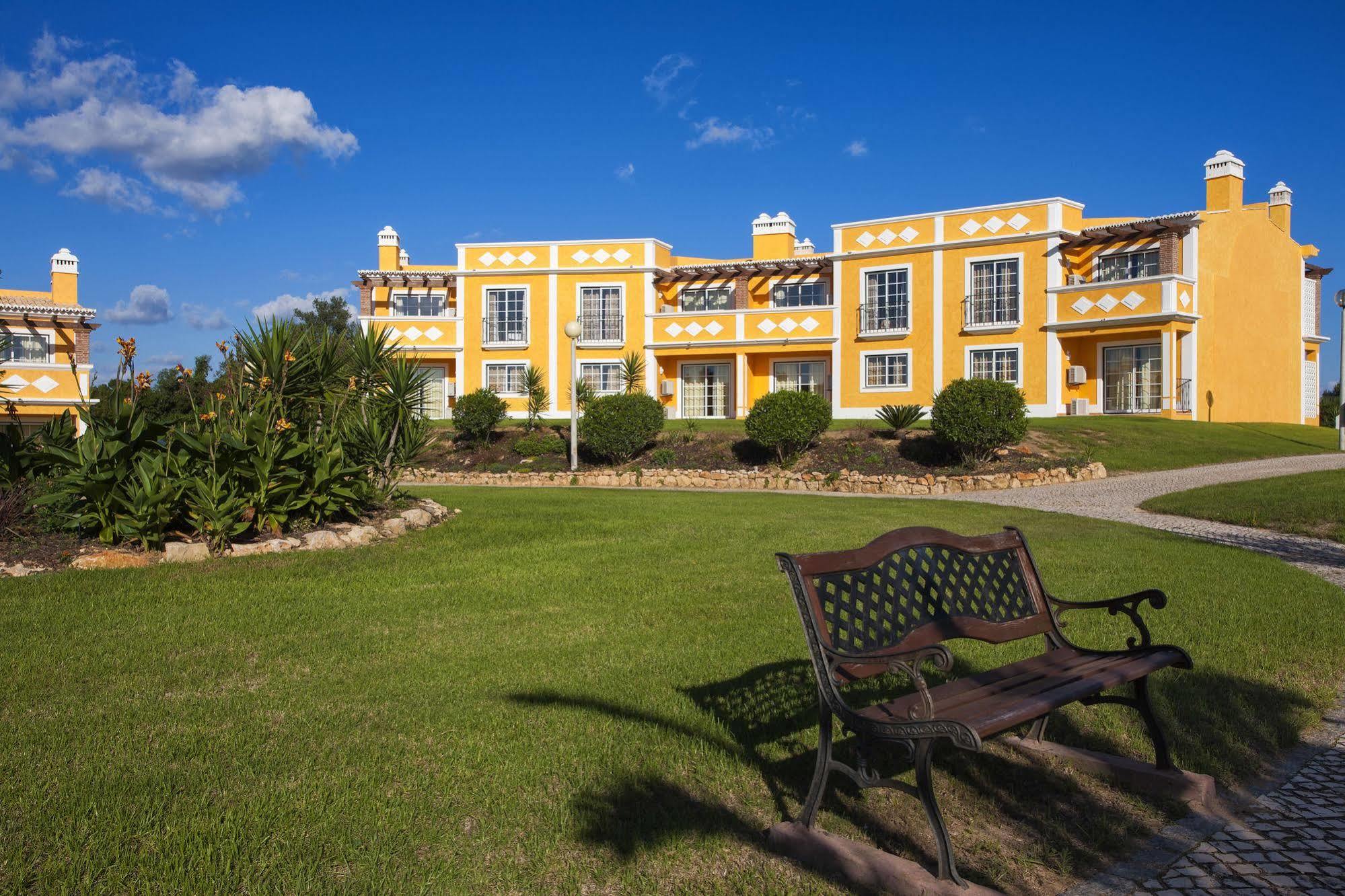 Colina Da Lapa Apartment