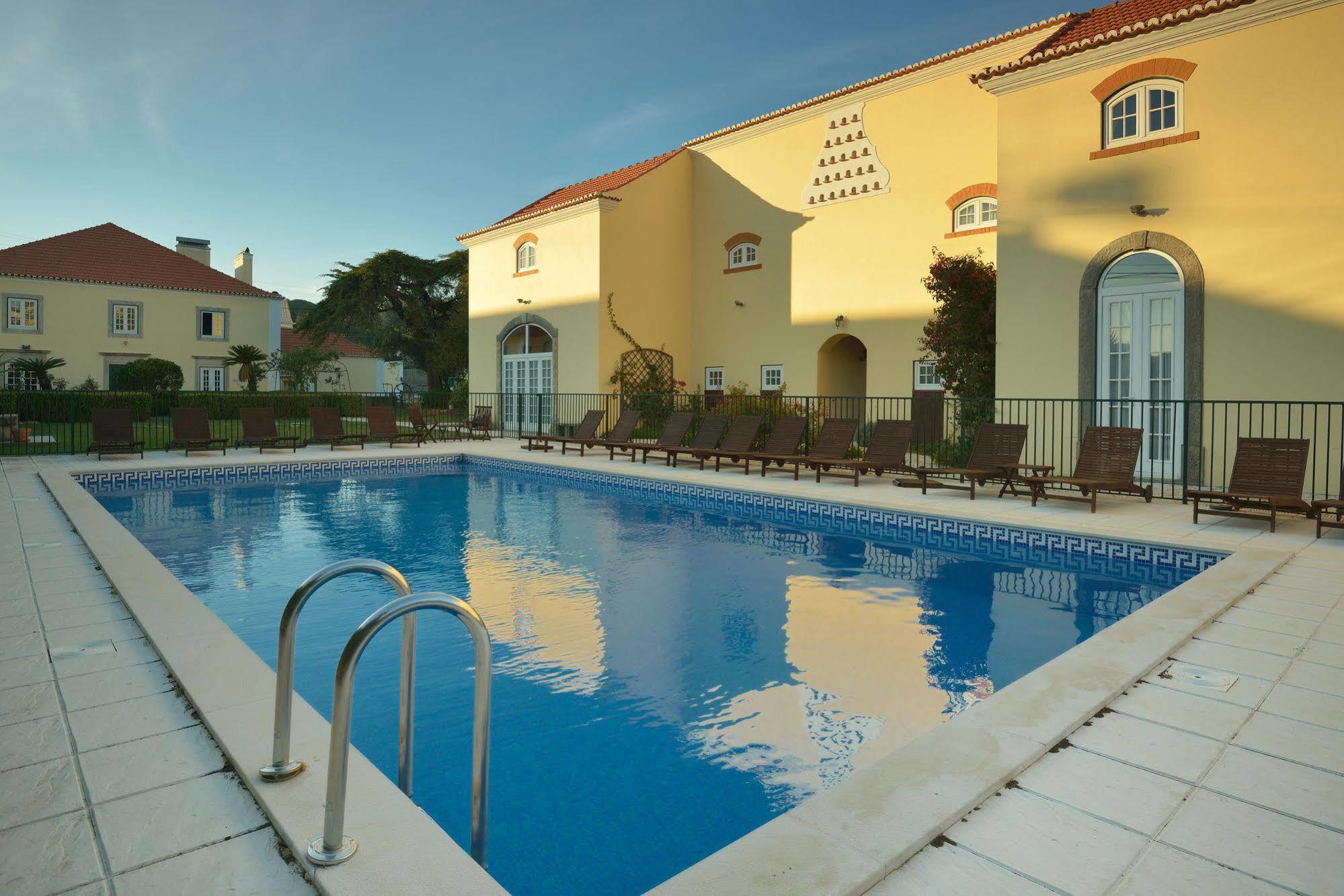 Quinta Do Scoto Acomodação com café da manhã  4*