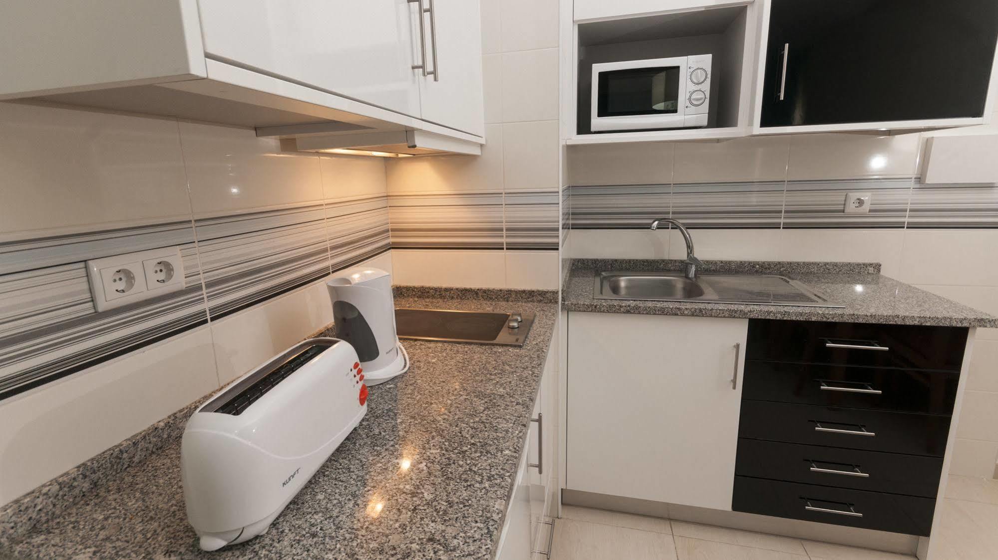 17 By Atlantichotels - Al Apartment Portimao