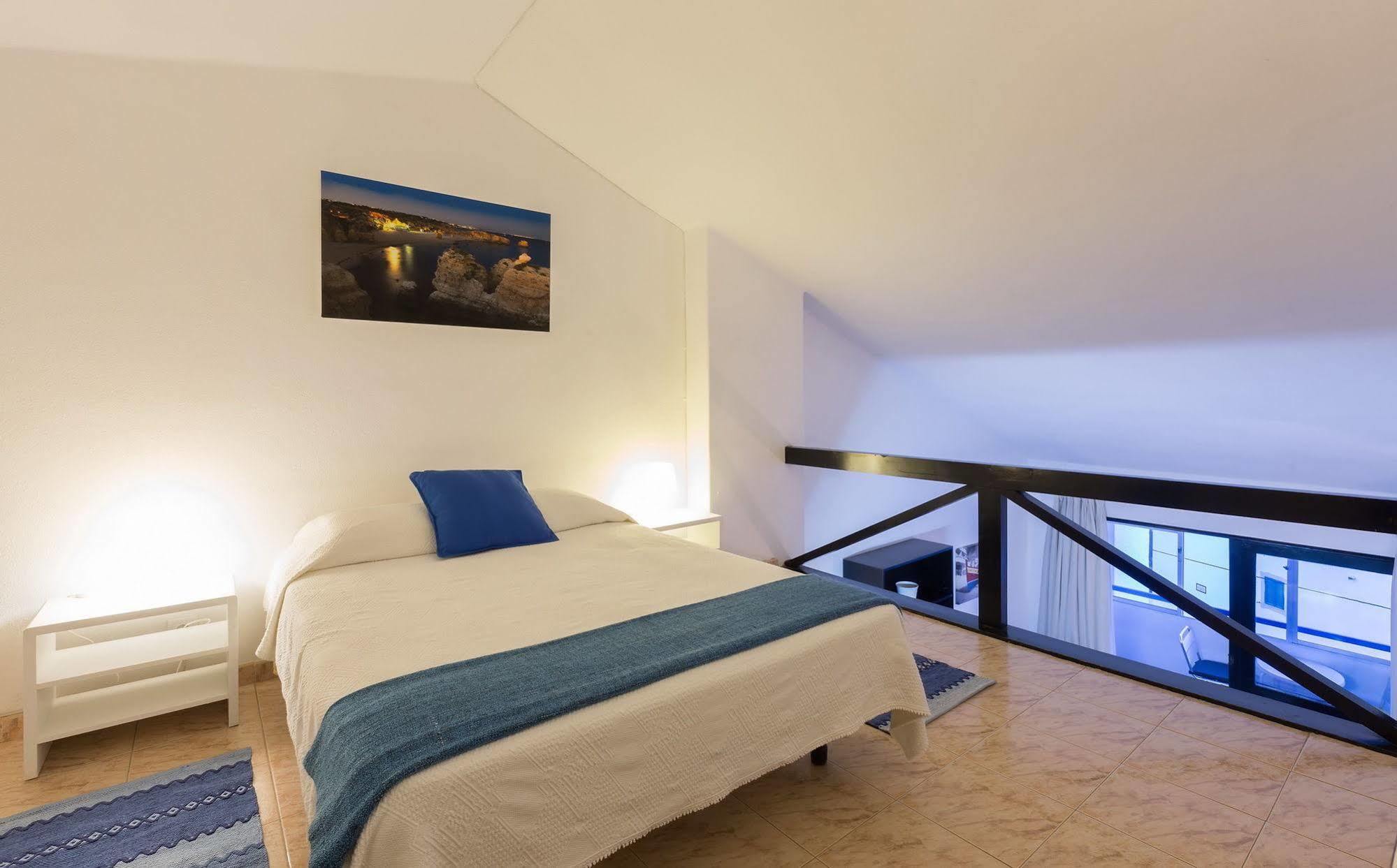 Azul Mar Aparthotel