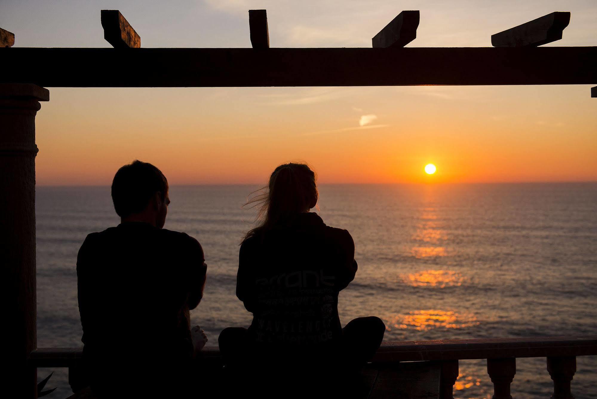 Laneez Surf House Hostel