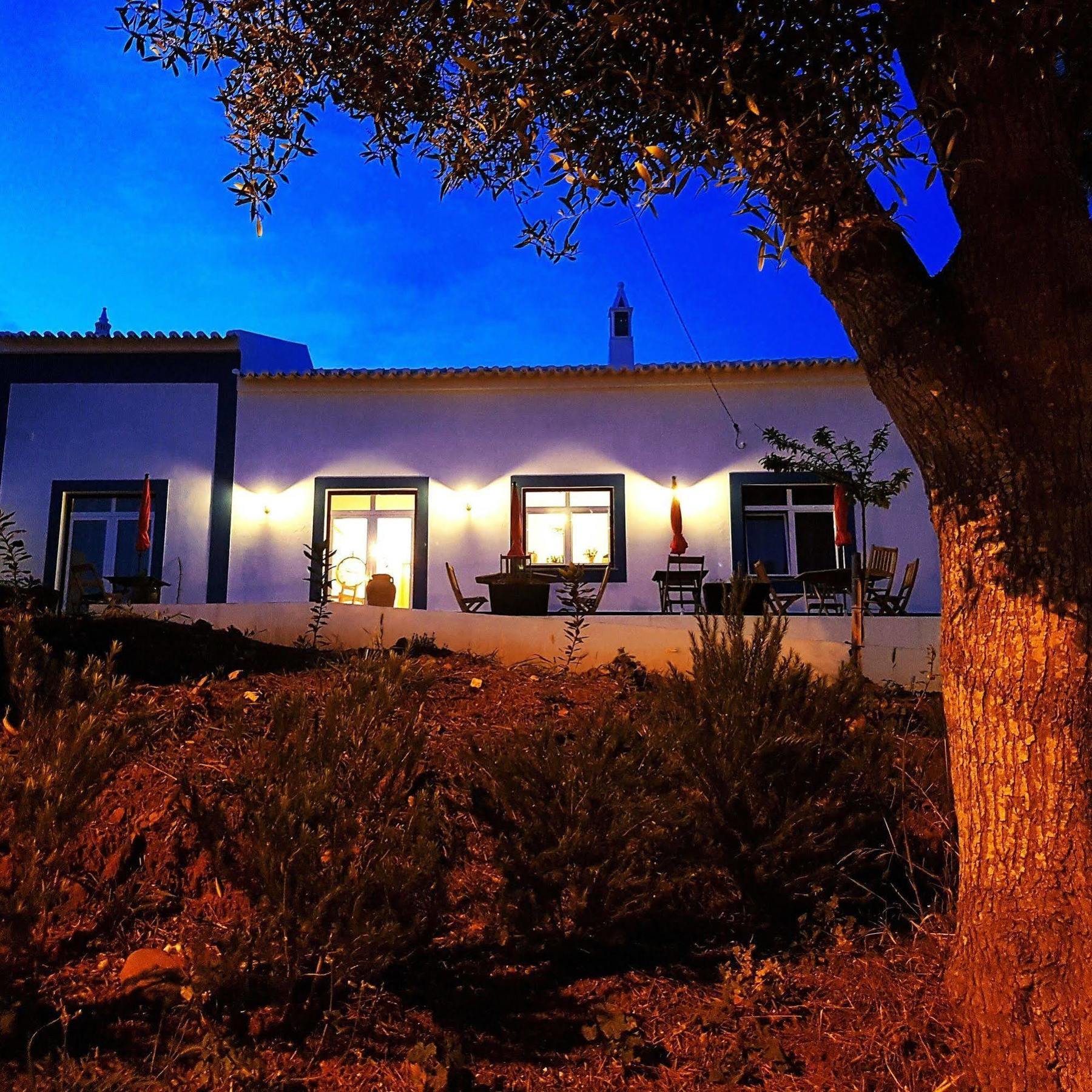 Pure Flor de Esteva - Bed&Breakfast