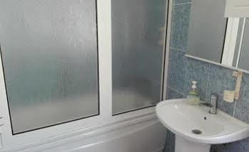 Residencial Familia Guest house 3*