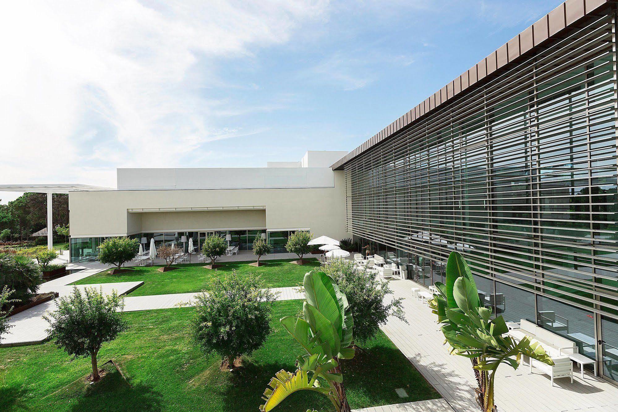 Onyria Marinha Boutique Hotel