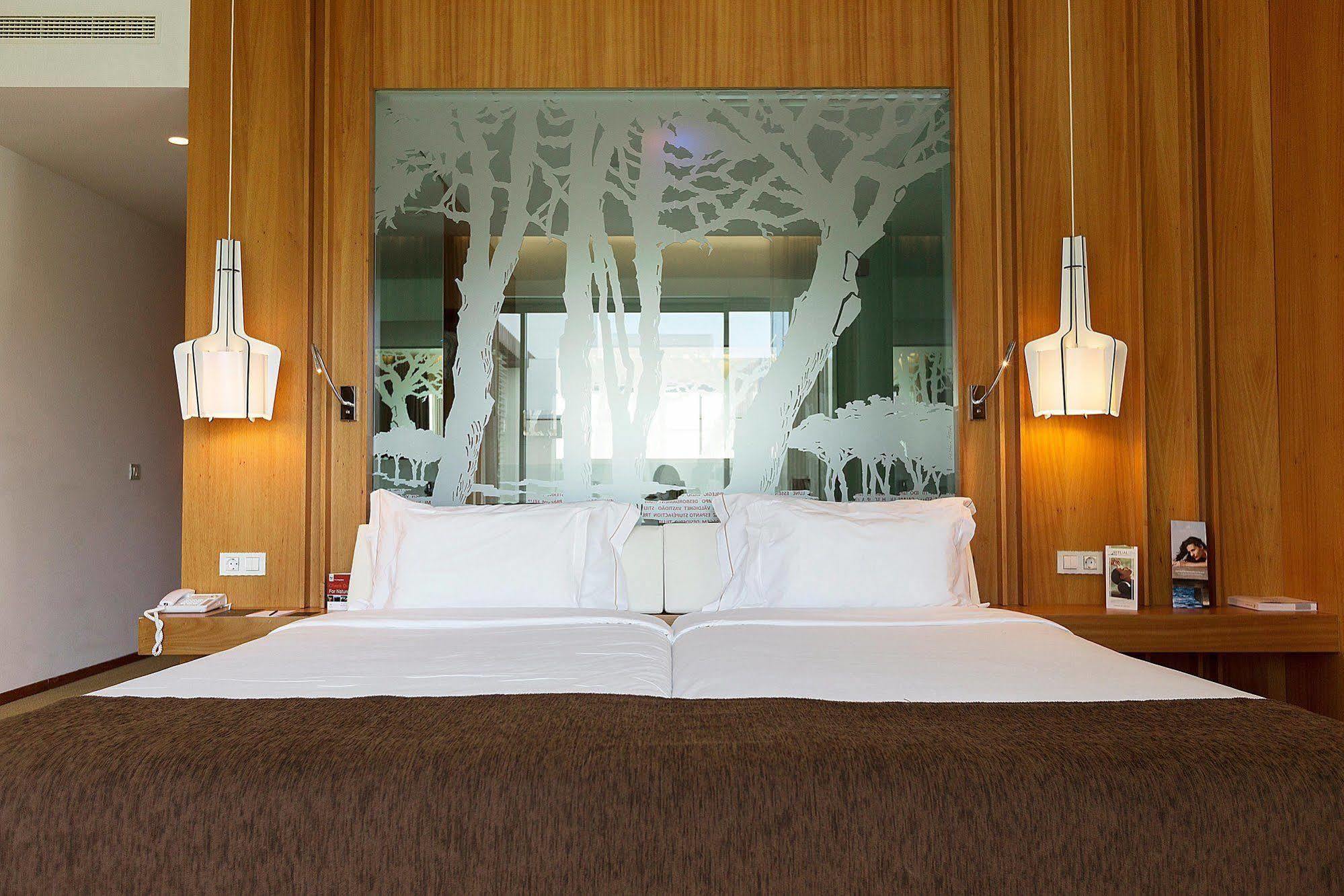 Onyria Marinha Boutique Hotel 5*