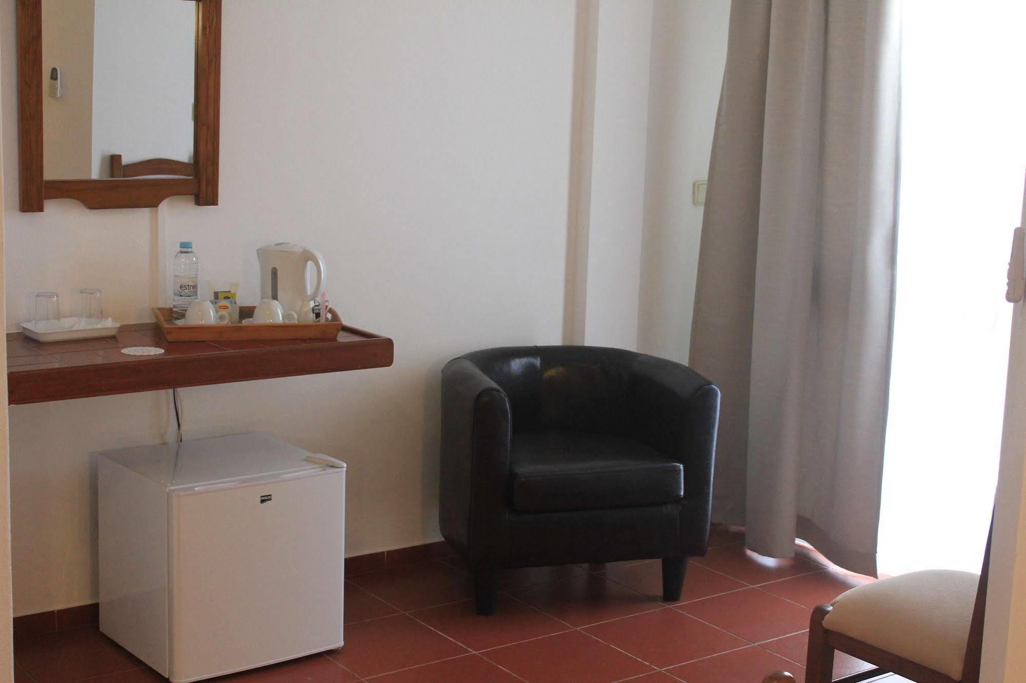 Manta Guest Bed & Breakfast Manta Rota