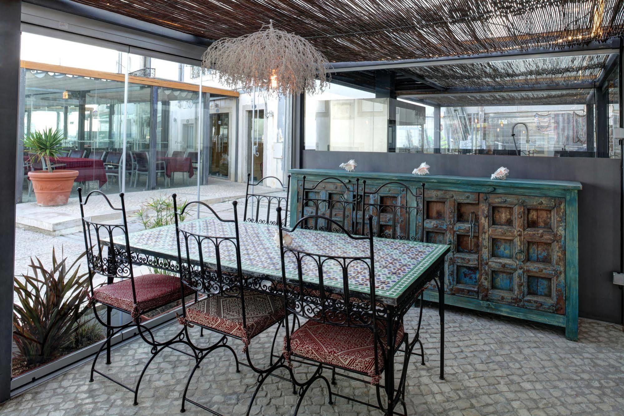 Casa Da Praca 3* Sesimbra