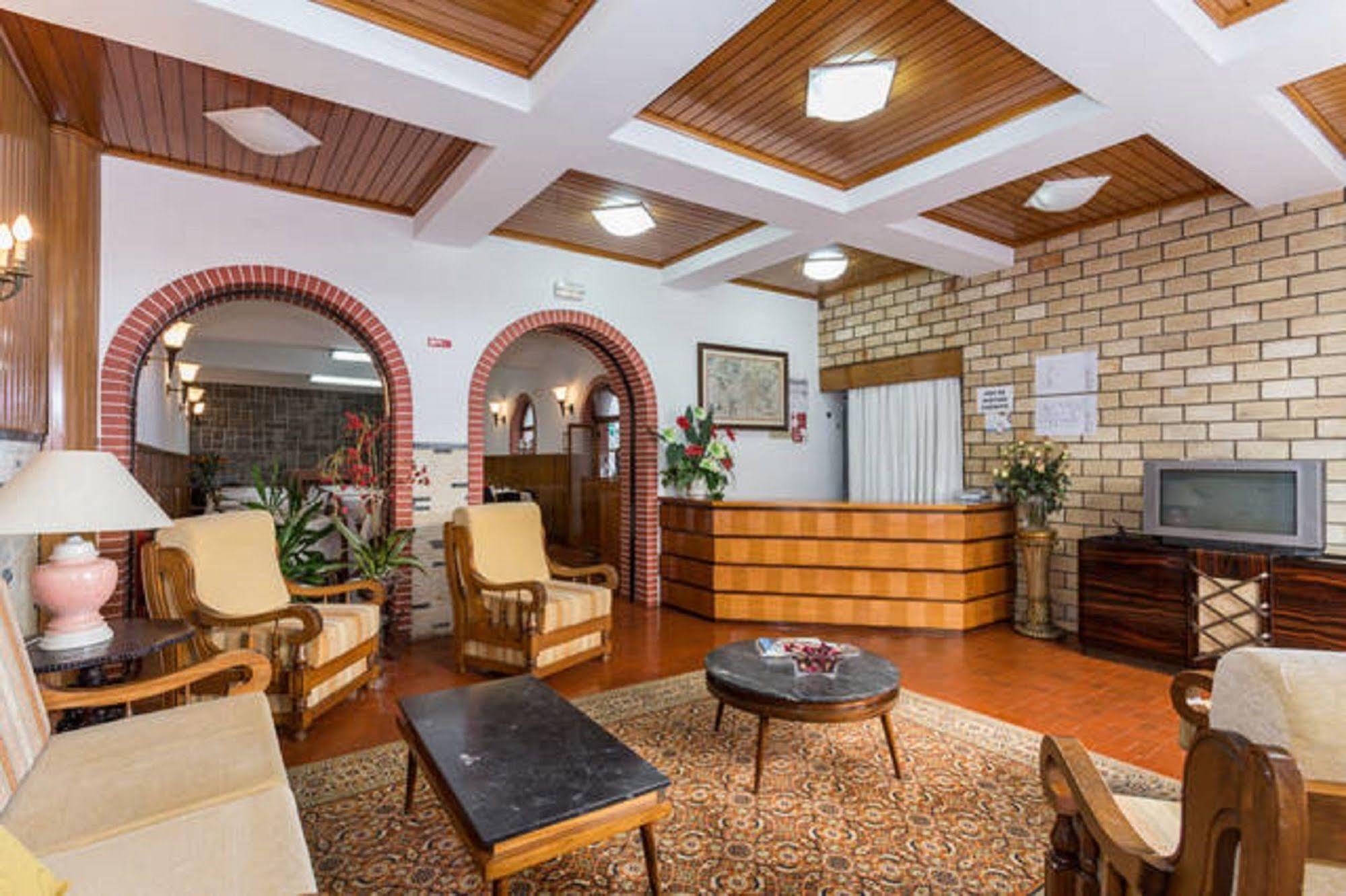 Guest house Residencial Miramar Quarteira