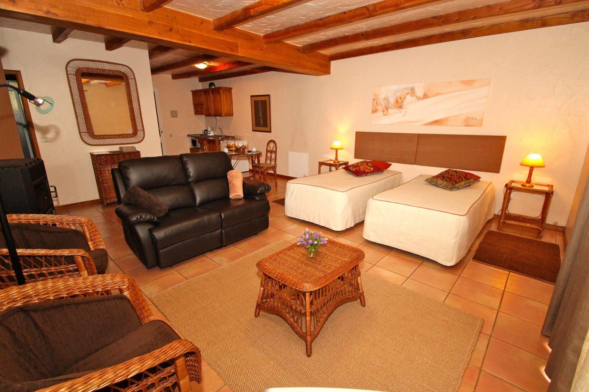Bio Quinta Do Pantano, Agro Turismo Farm stay Santo Antonio da Serra