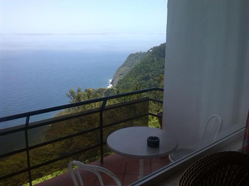 Sao Jorge Village Bed & Breakfast