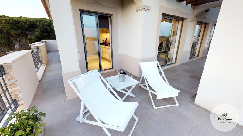 Pine Hills Vilamoura 4*