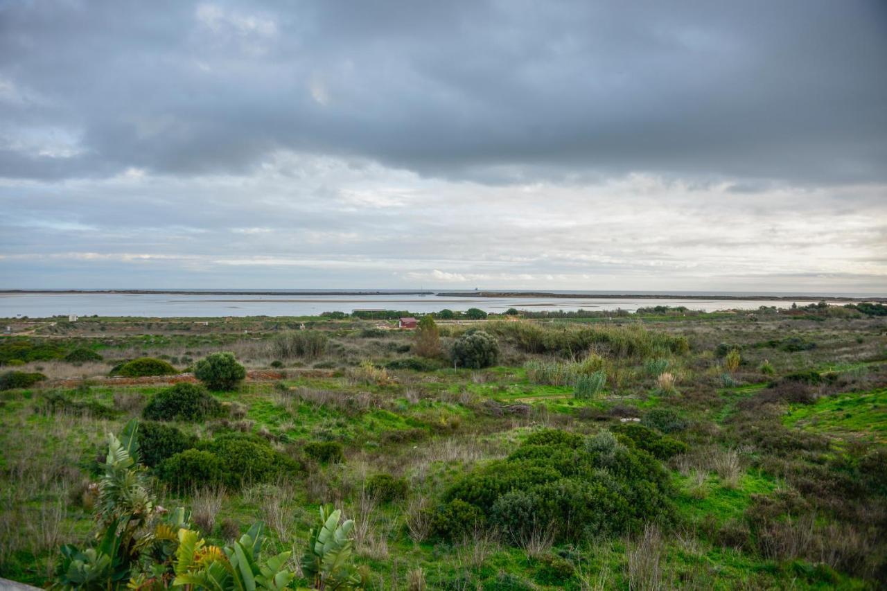 Ria Alvor Luxurious Golfview Lagos