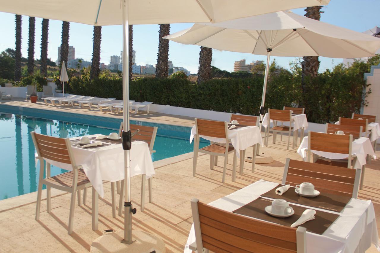 Hotel Alcaide