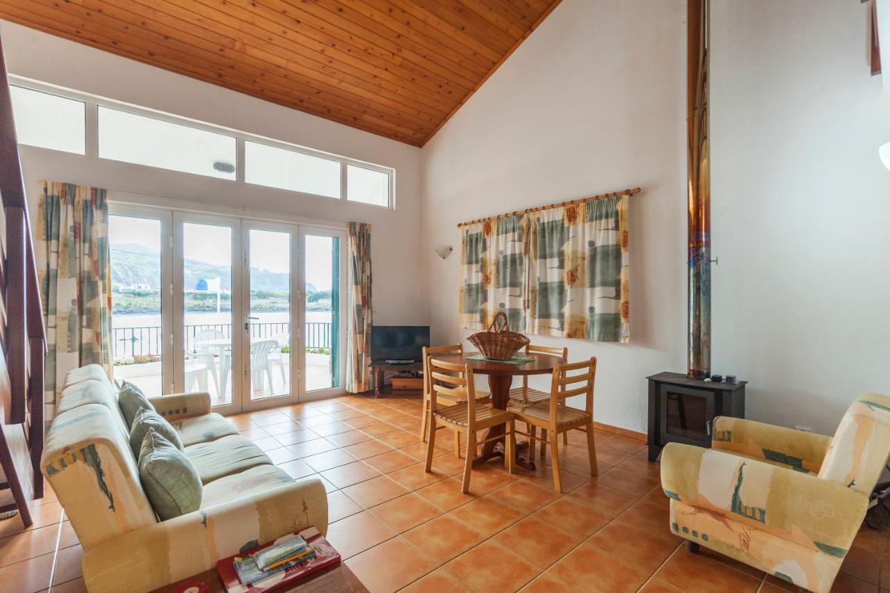 Casas Do Porto Mosteiros (Azores)