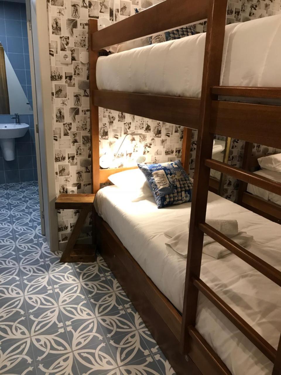 Hostel Royal