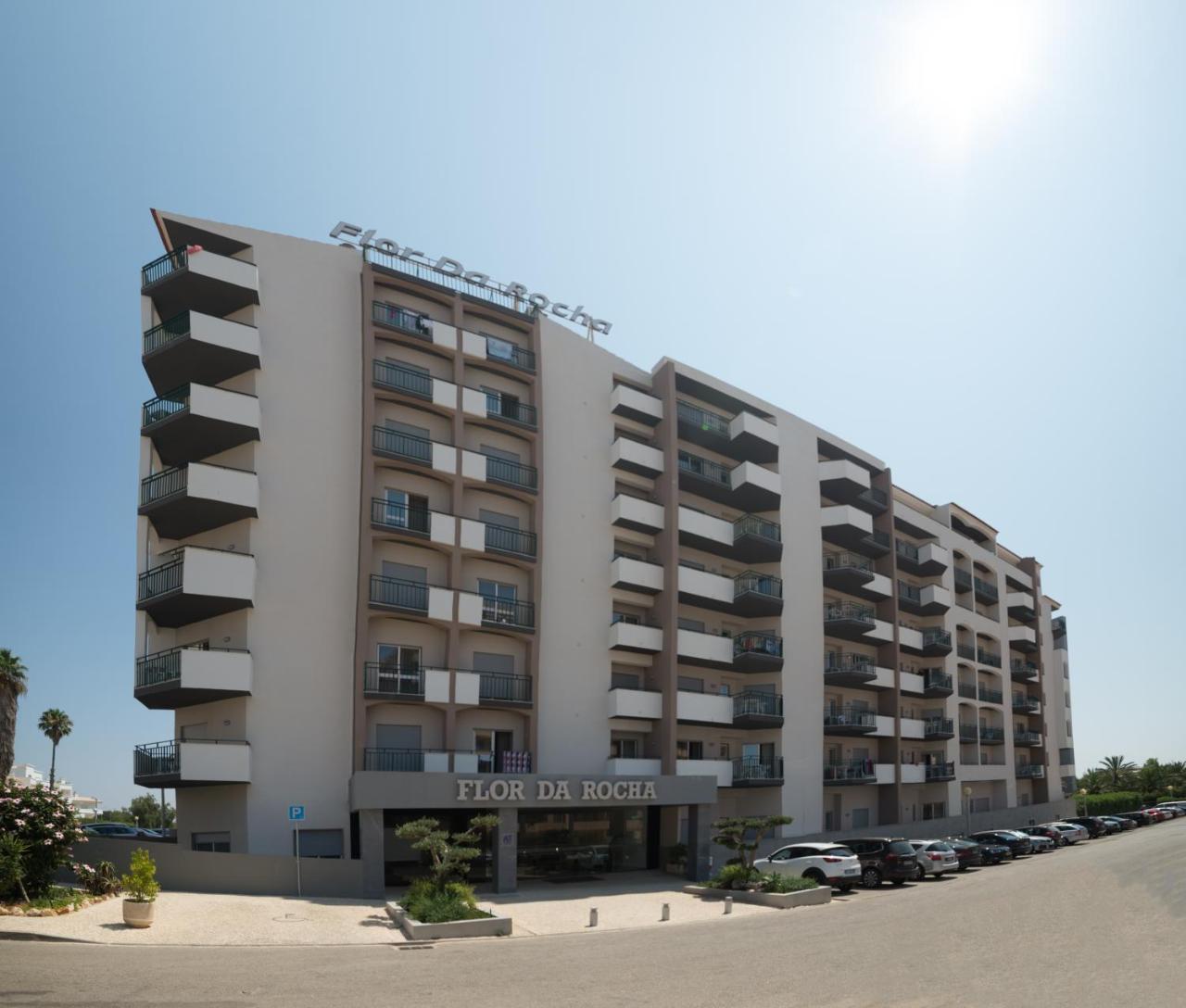 Aparthotel Flor Da Rocha