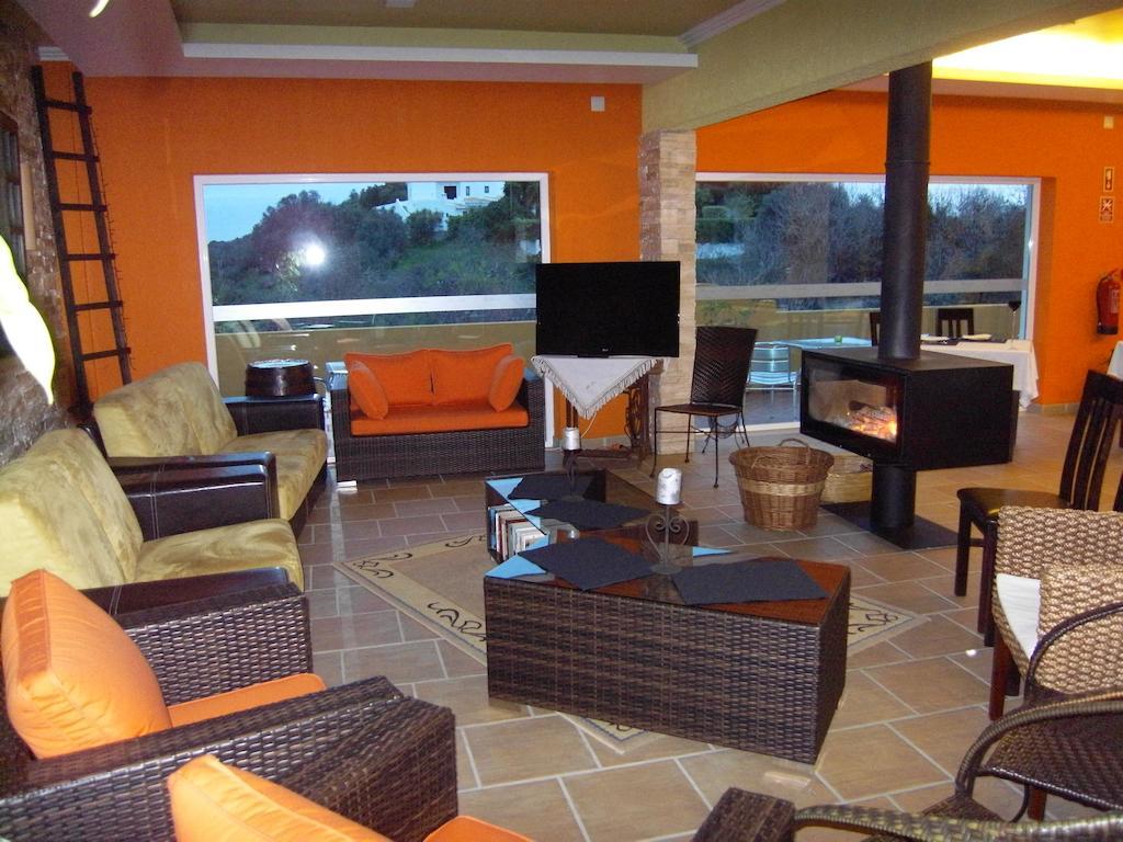 Hotel Montinho De Ouro 3*