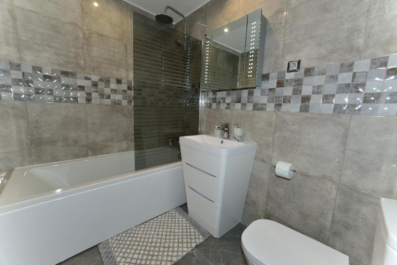 Exclusive Luxury In Oceano Atlantico Complex