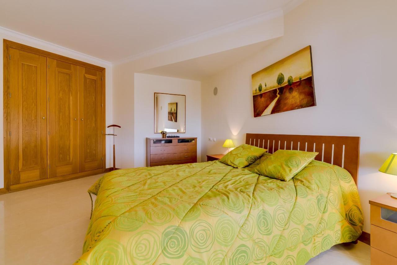 Avelas - Modern - *